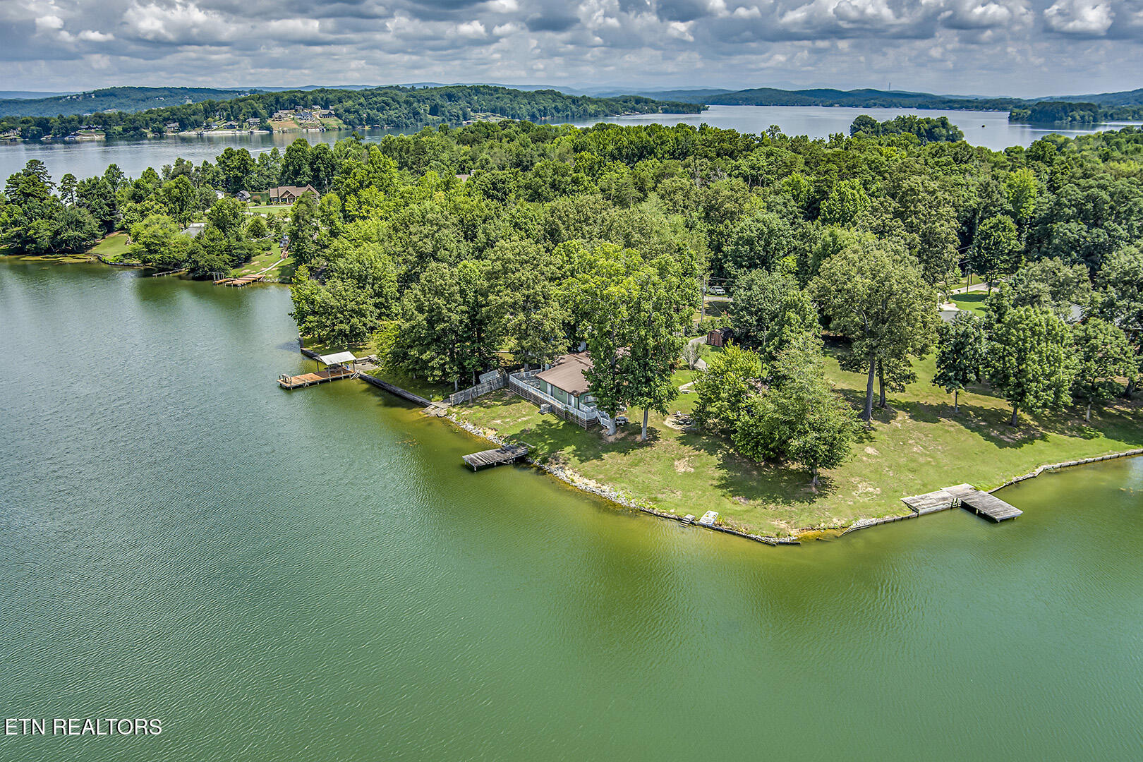 130 Hickory Lane Kingston TN 37763
