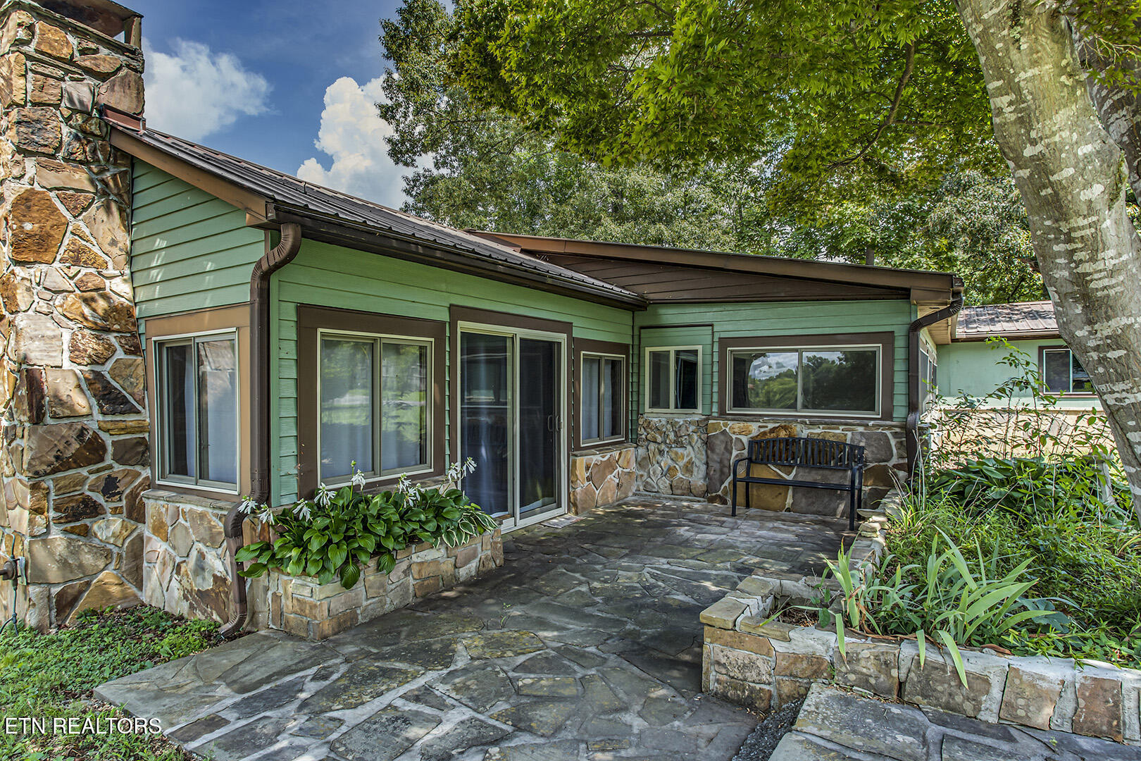 130 Hickory Lane Kingston TN 37763