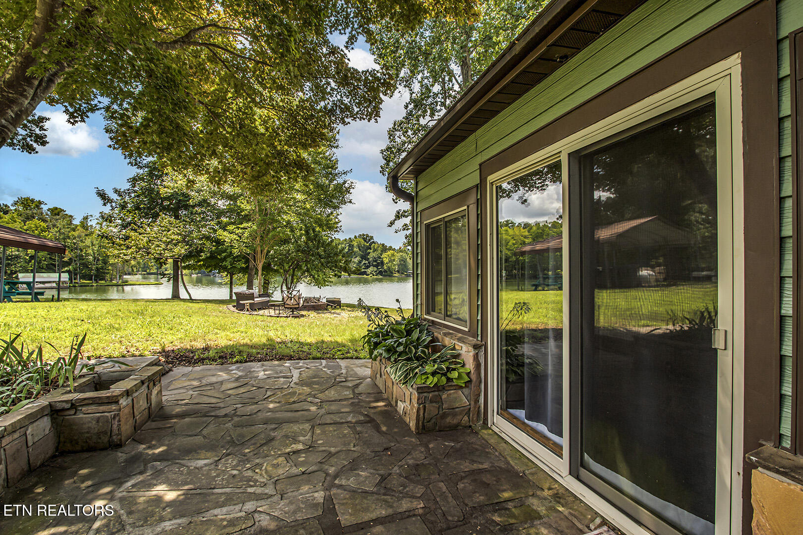 130 Hickory Lane Kingston TN 37763