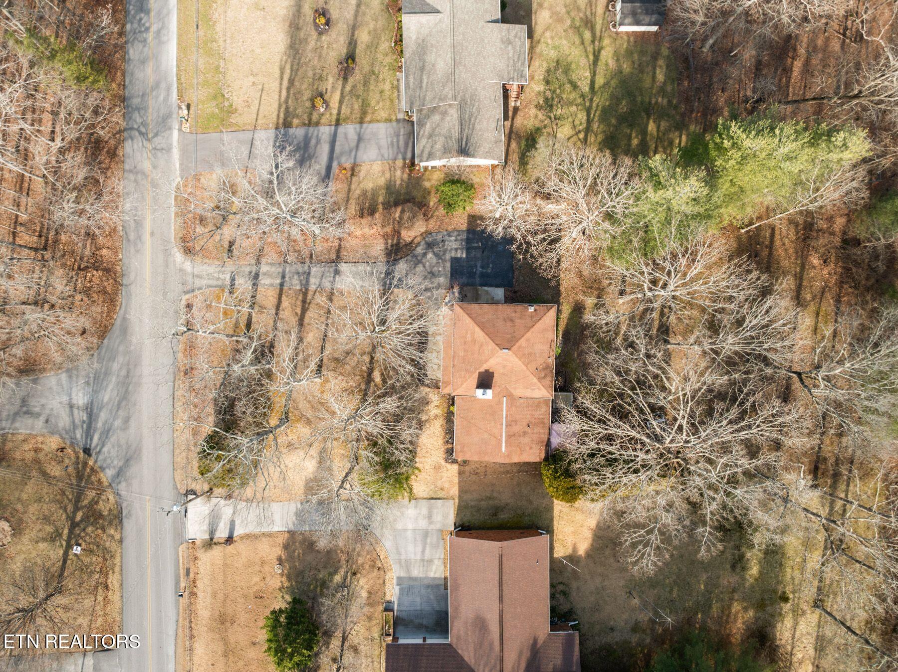 2275 Spruce Loop Crossville TN 38555