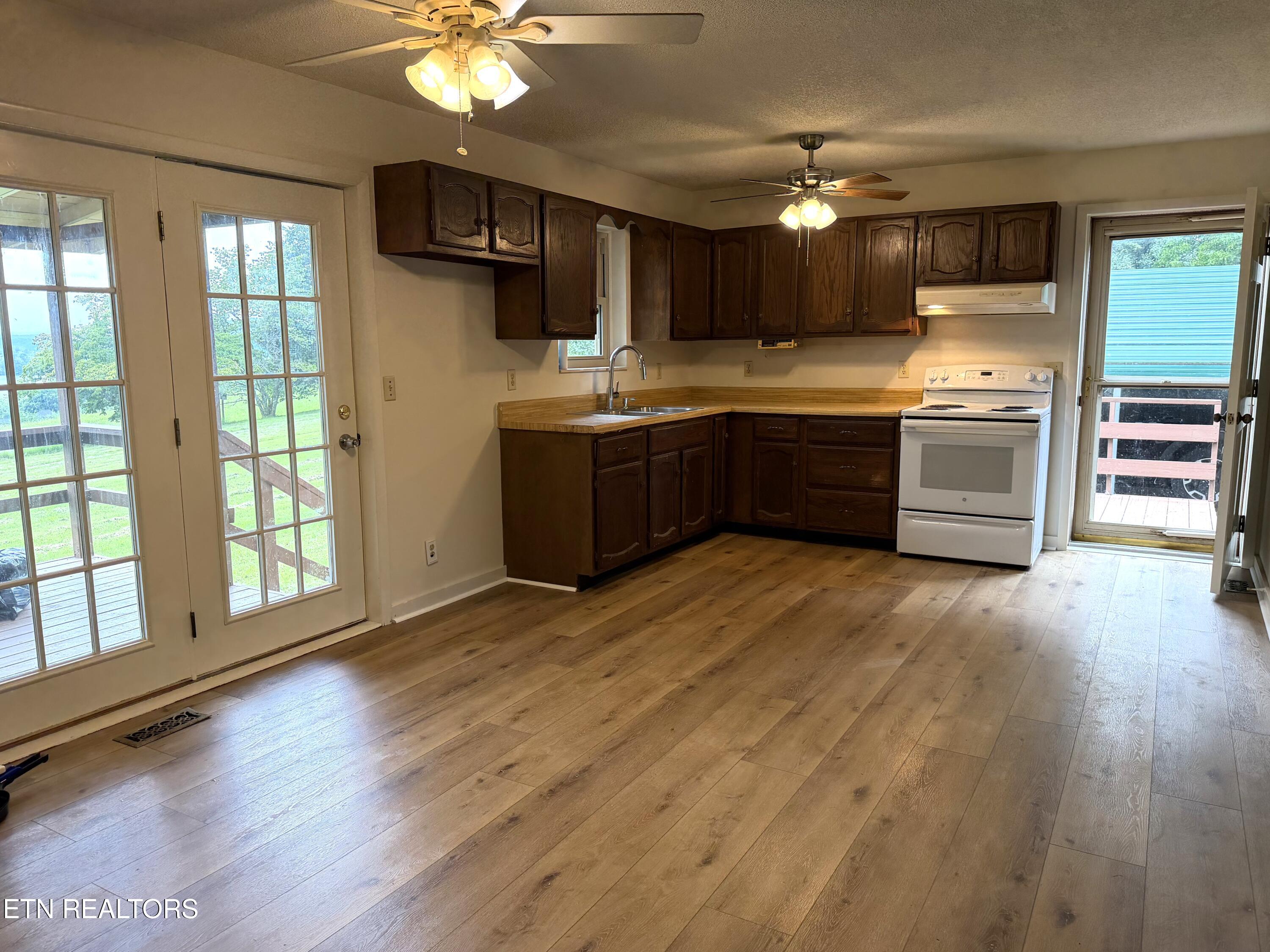 152 Morris Lane Kingston TN 37763