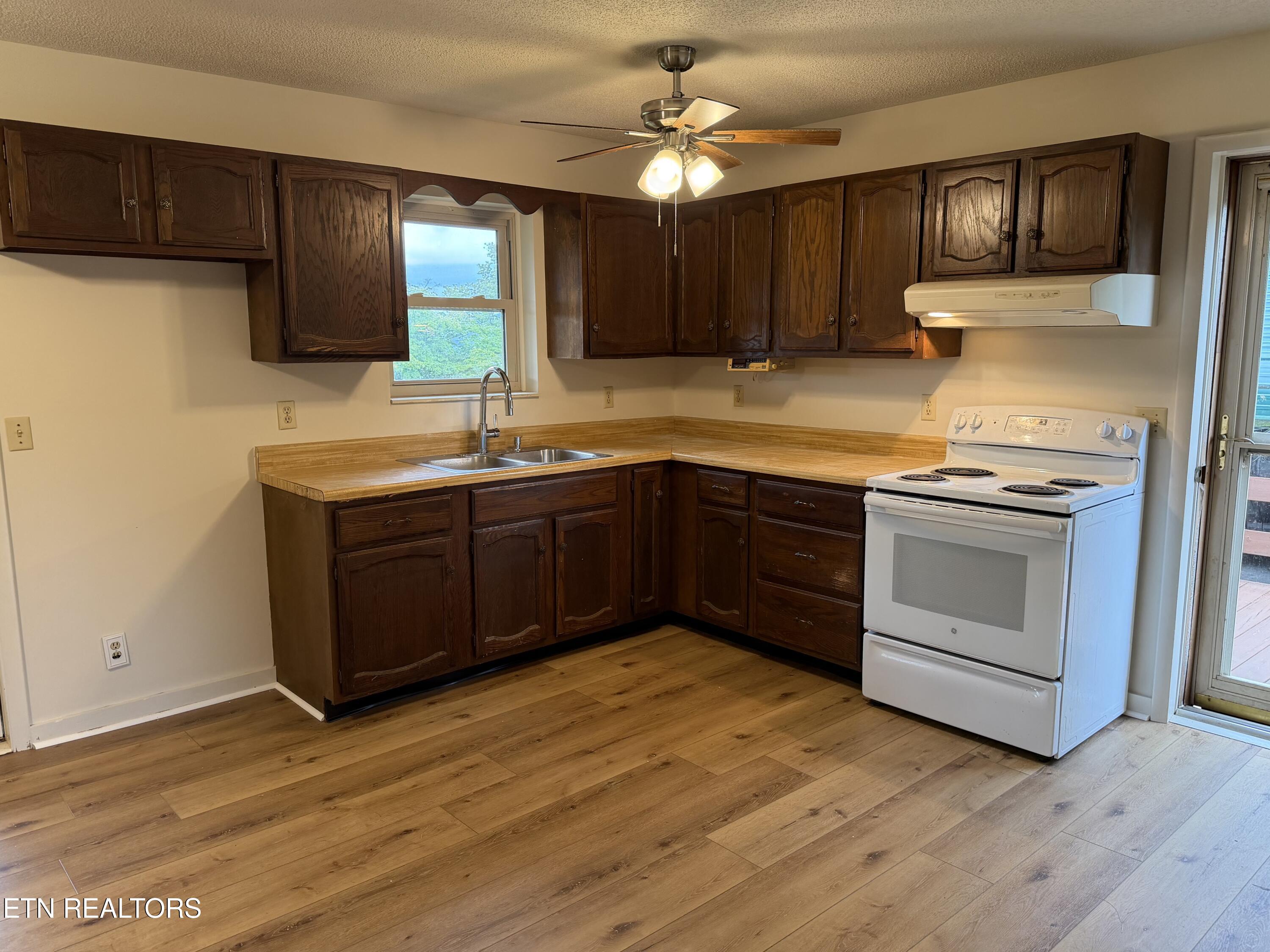 152 Morris Lane Kingston TN 37763
