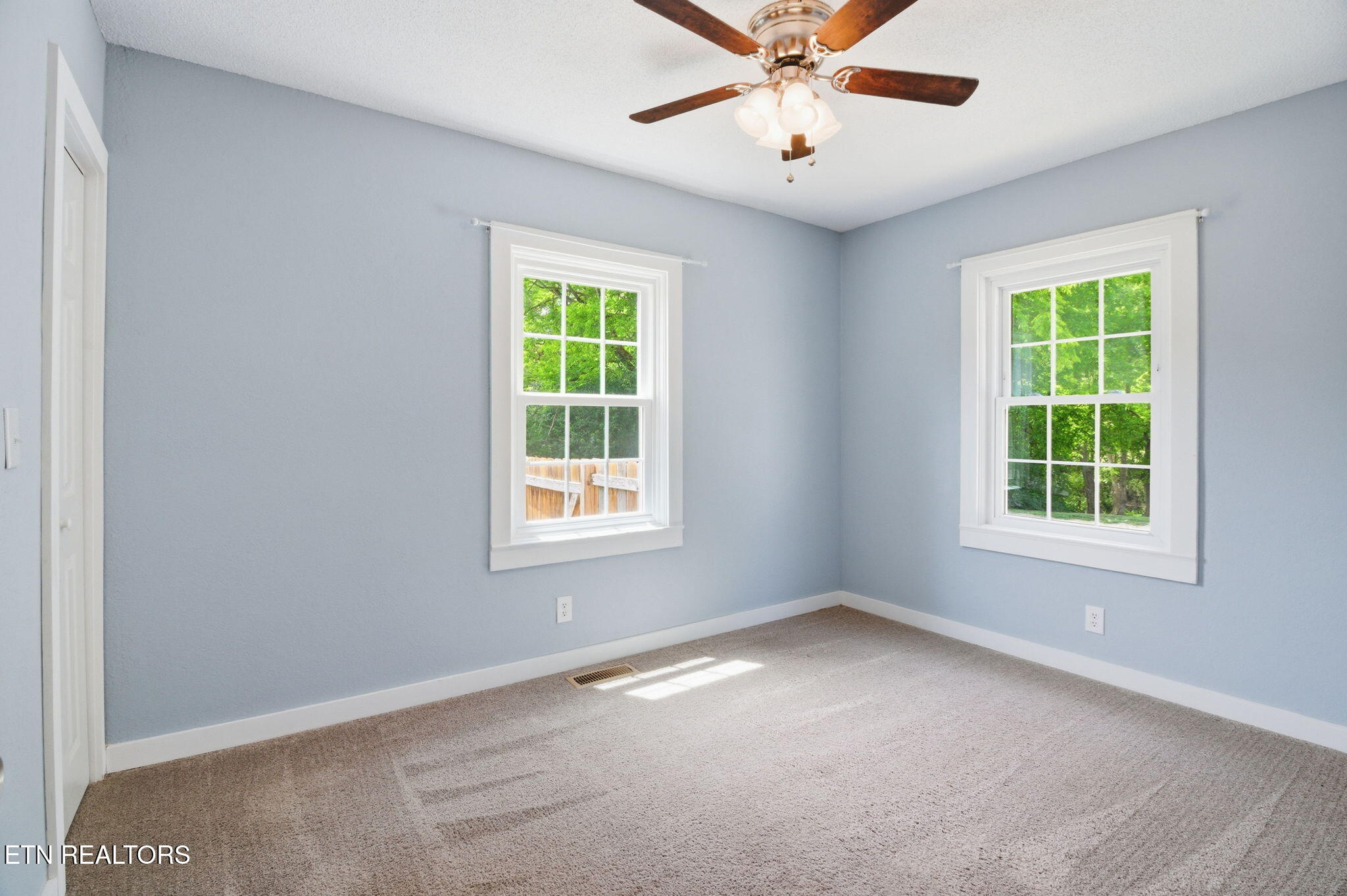 2540 Mentor Road Louisville TN 37777