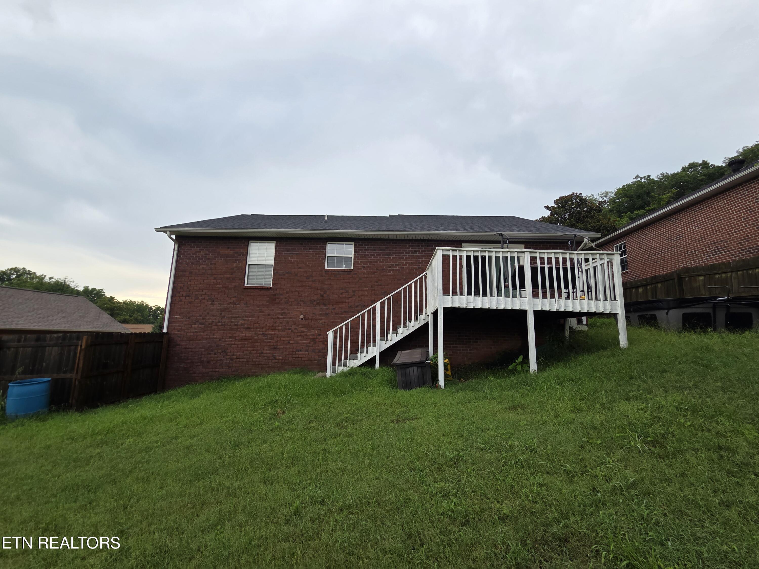 7009 Wrens Creek Lane Knoxville TN 37918