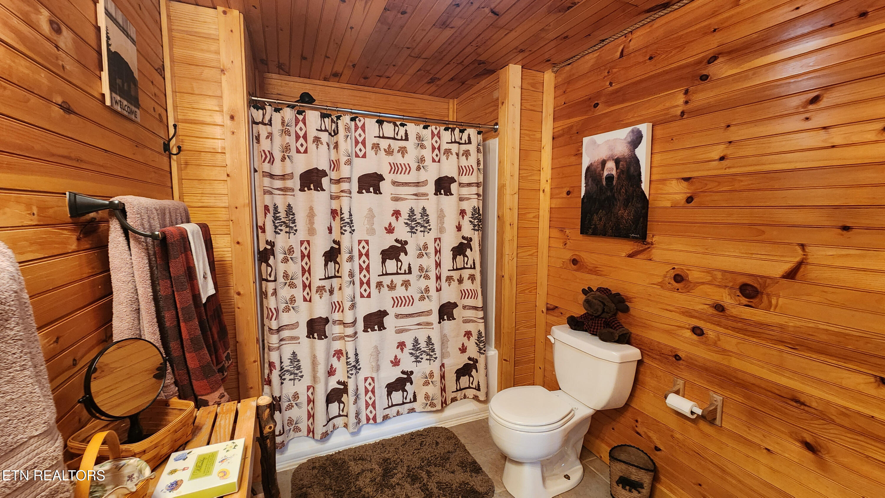5615 Eastport Road Alpine TN 38543