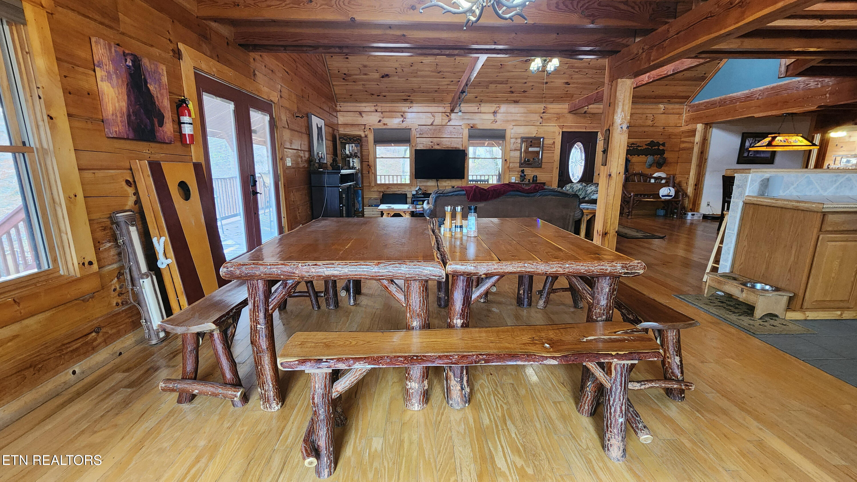 5615 Eastport Road Alpine TN 38543