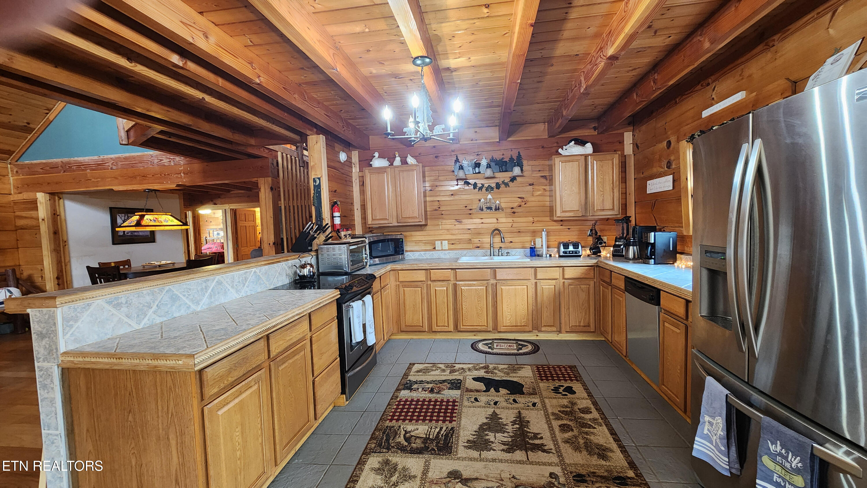 5615 Eastport Road Alpine TN 38543