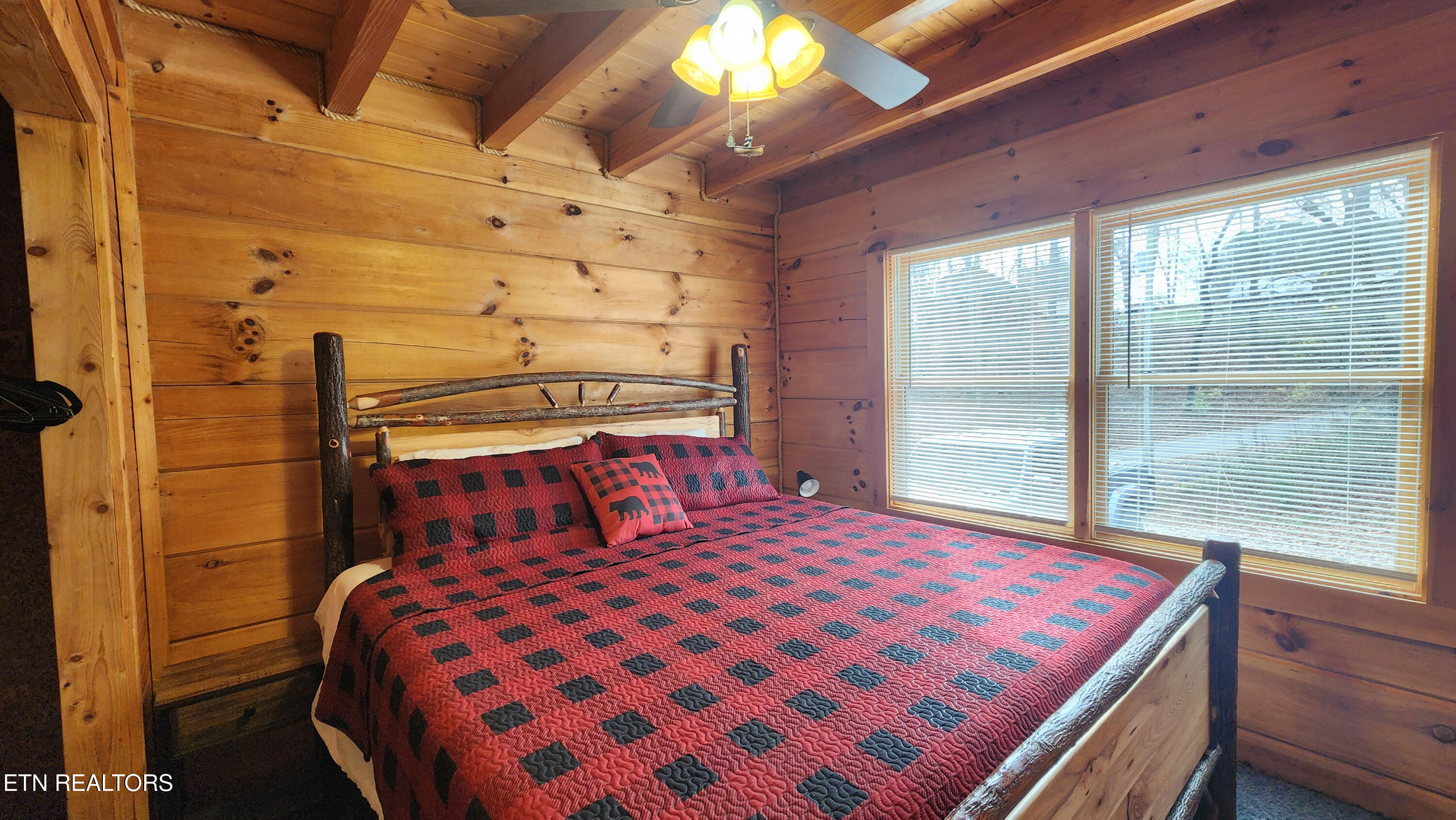 5615 Eastport Road Alpine TN 38543
