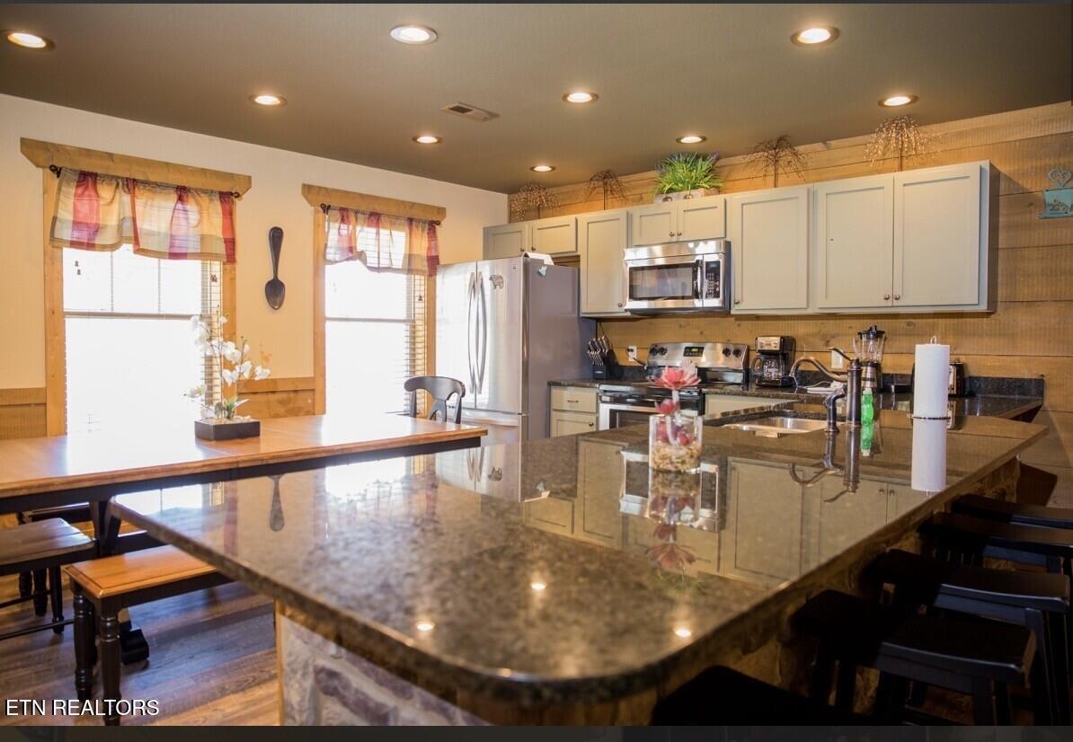 1132 Anastasia Way Gatlinburg TN 37738