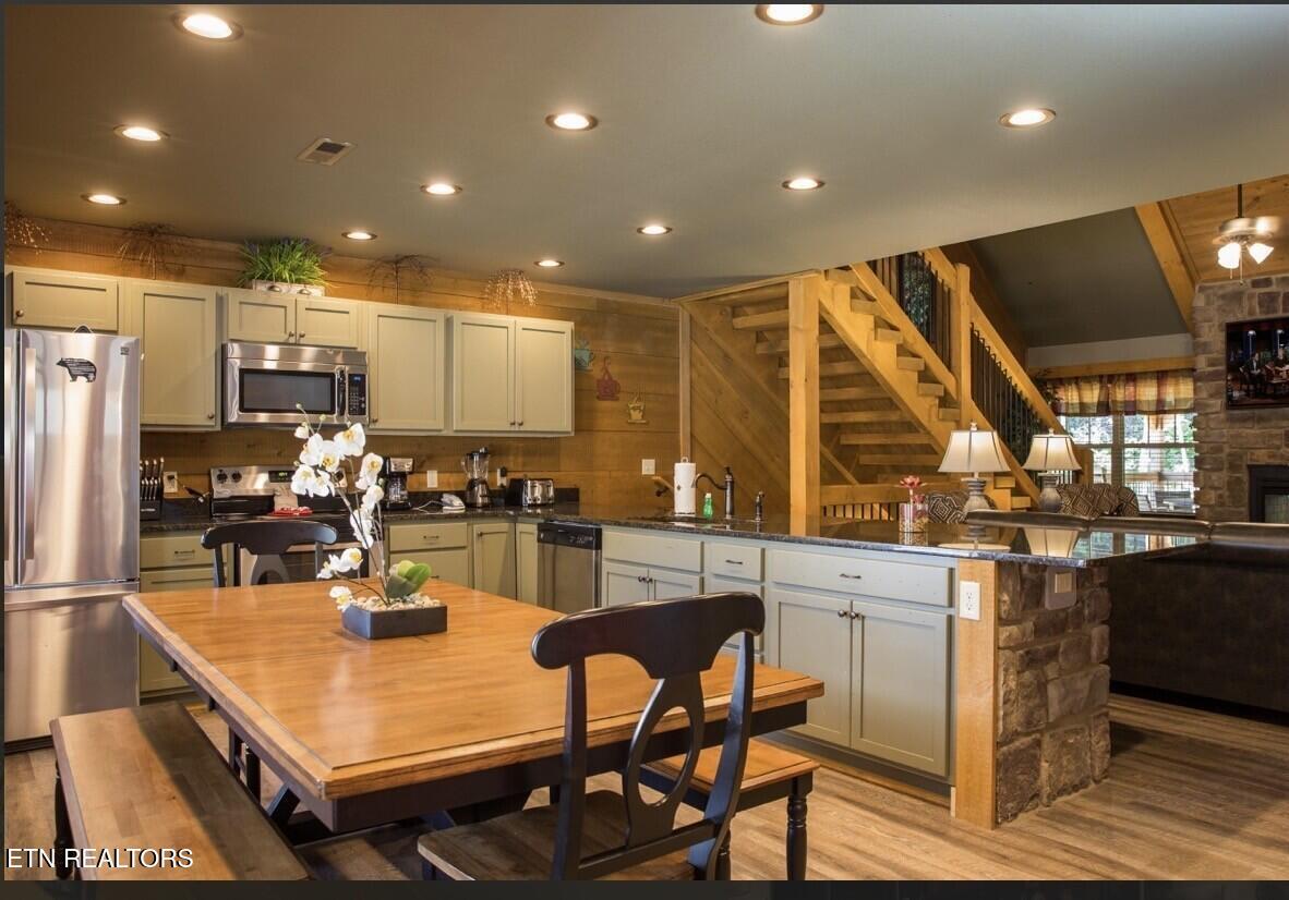 1132 Anastasia Way Gatlinburg TN 37738