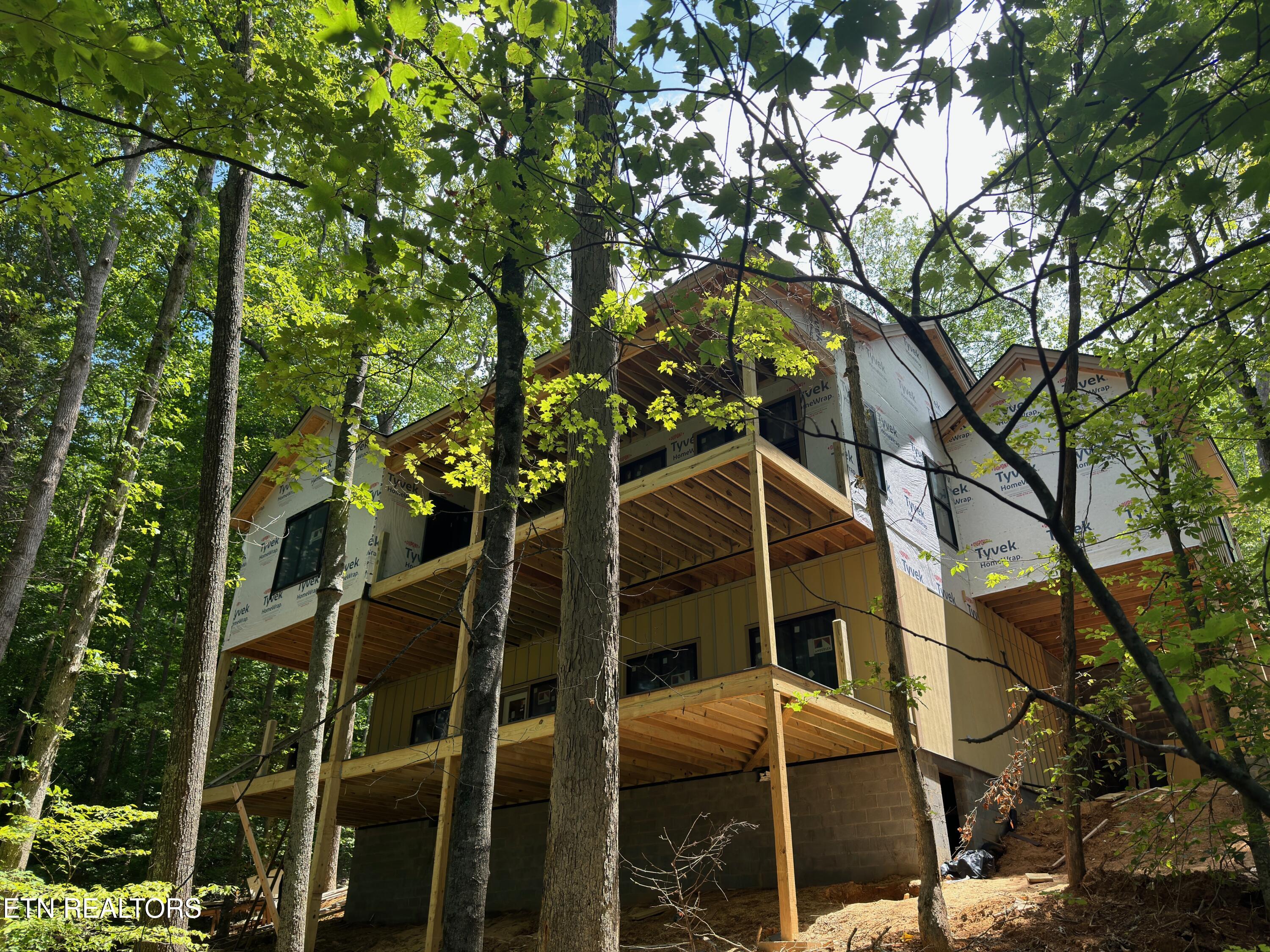 330 Warbler Point Sevierville TN 37876