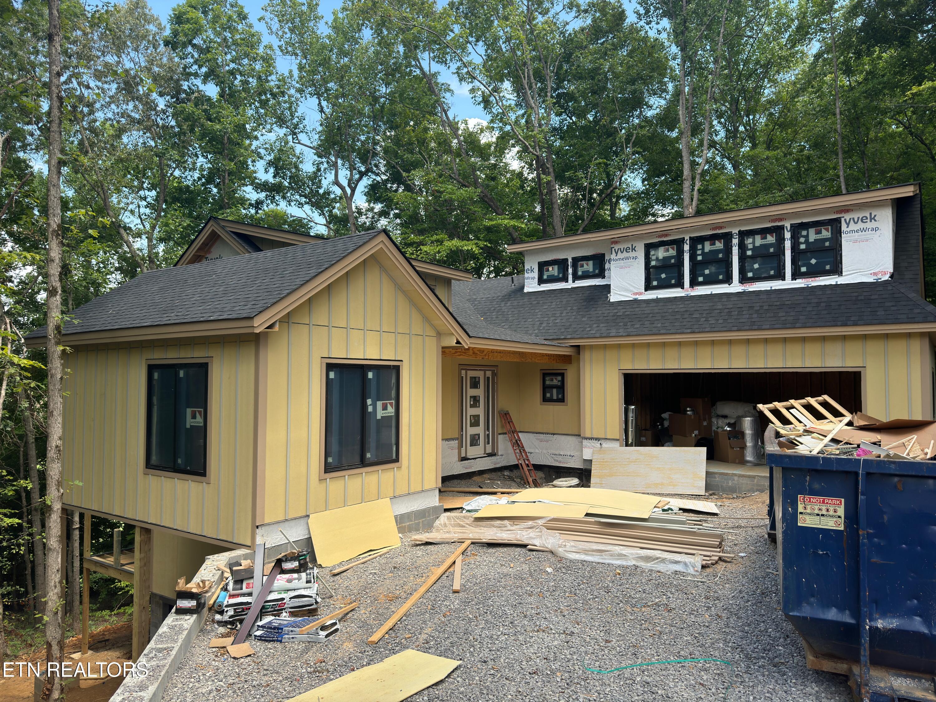330 Warbler Point Sevierville TN 37876