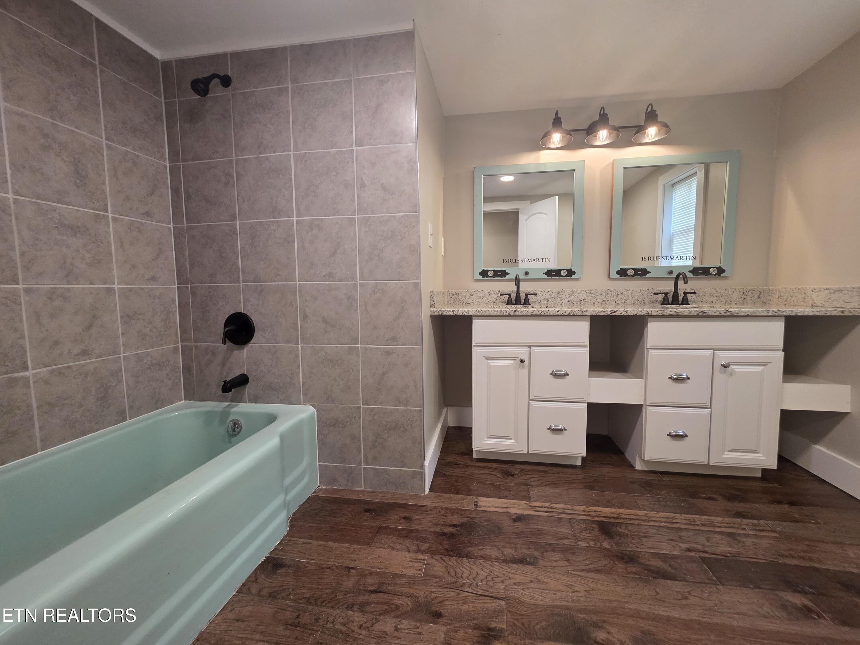 671 Hen Valley Road Oliver Springs TN 37840