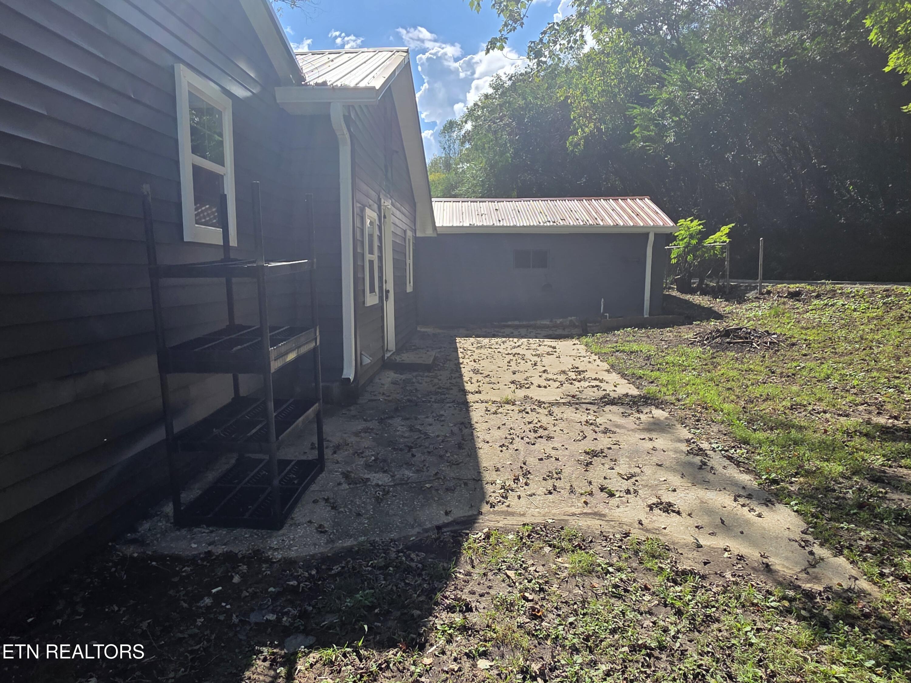 671 Hen Valley Road Oliver Springs TN 37840