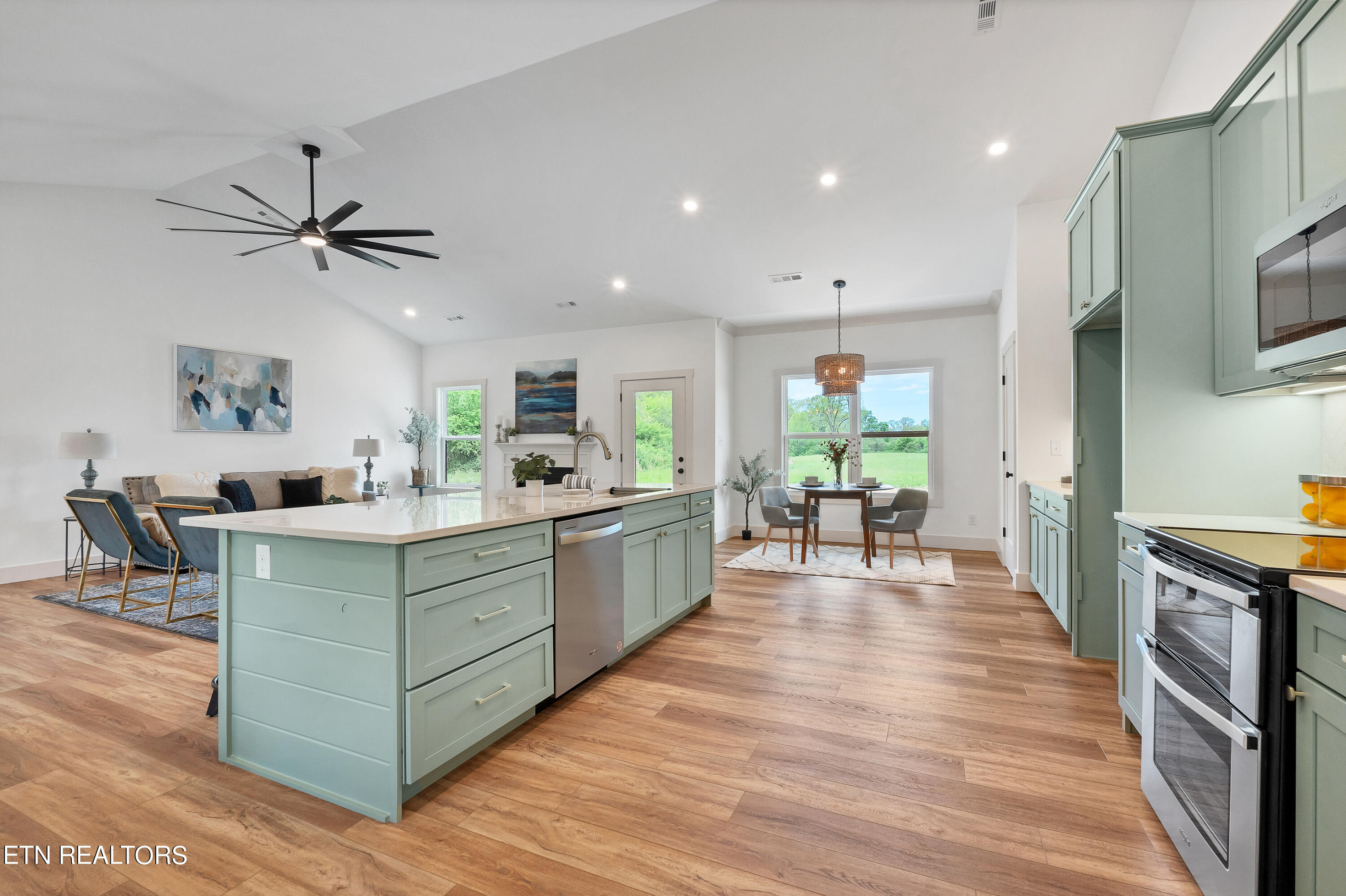 1734 Jeffries Hollow Road Seymour TN 37865