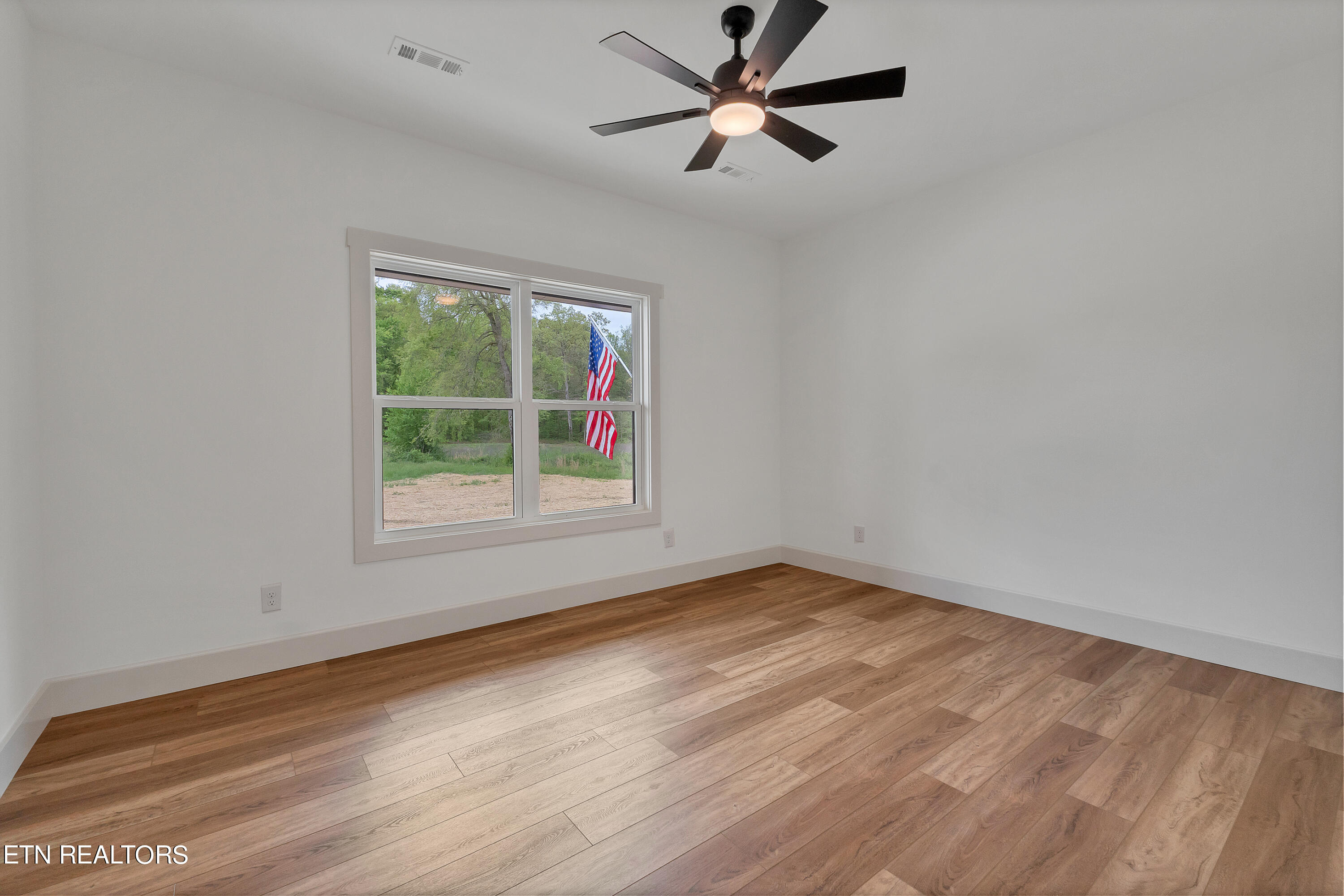 1734 Jeffries Hollow Road Seymour TN 37865