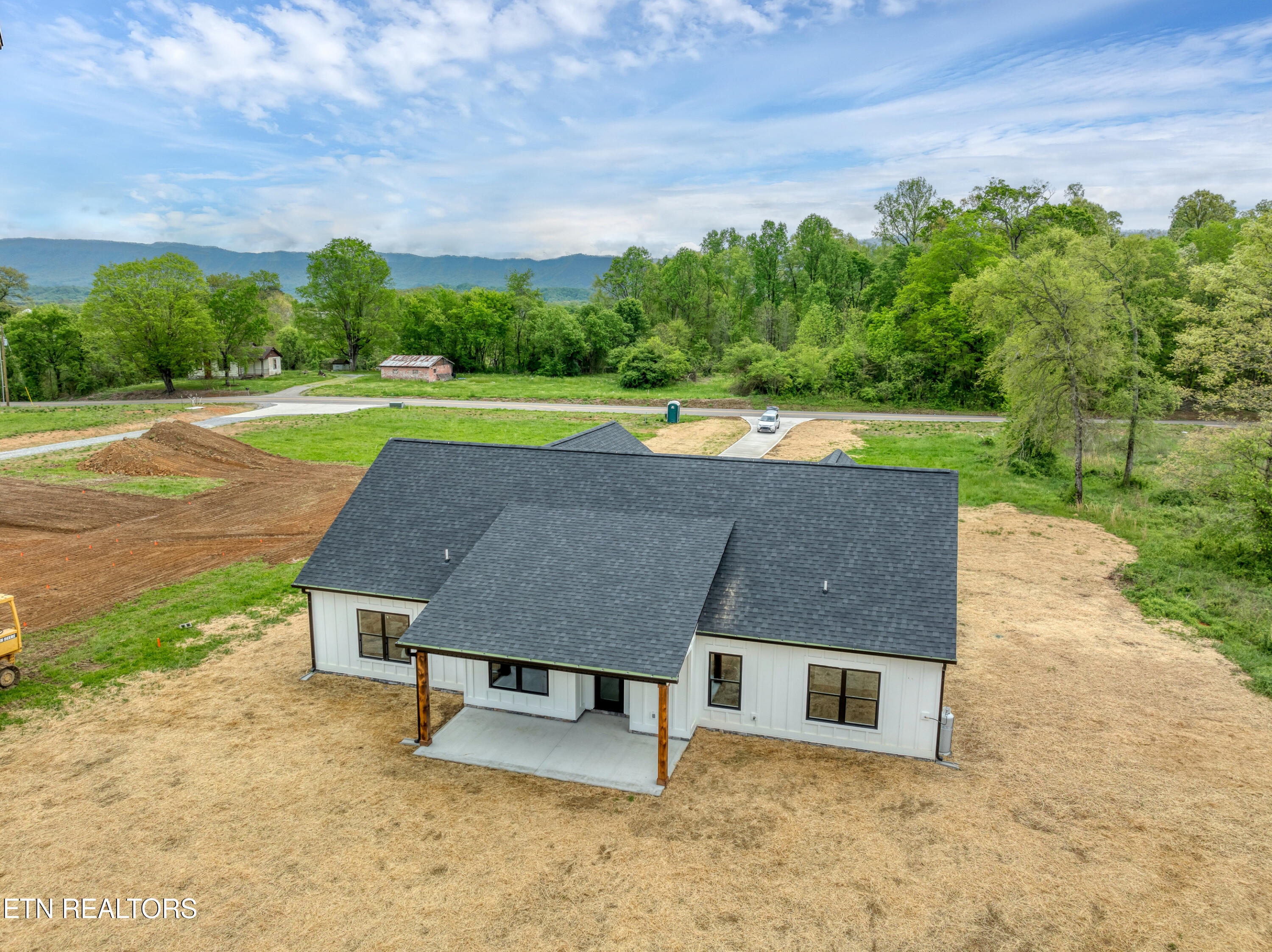1734 Jeffries Hollow Road Seymour TN 37865