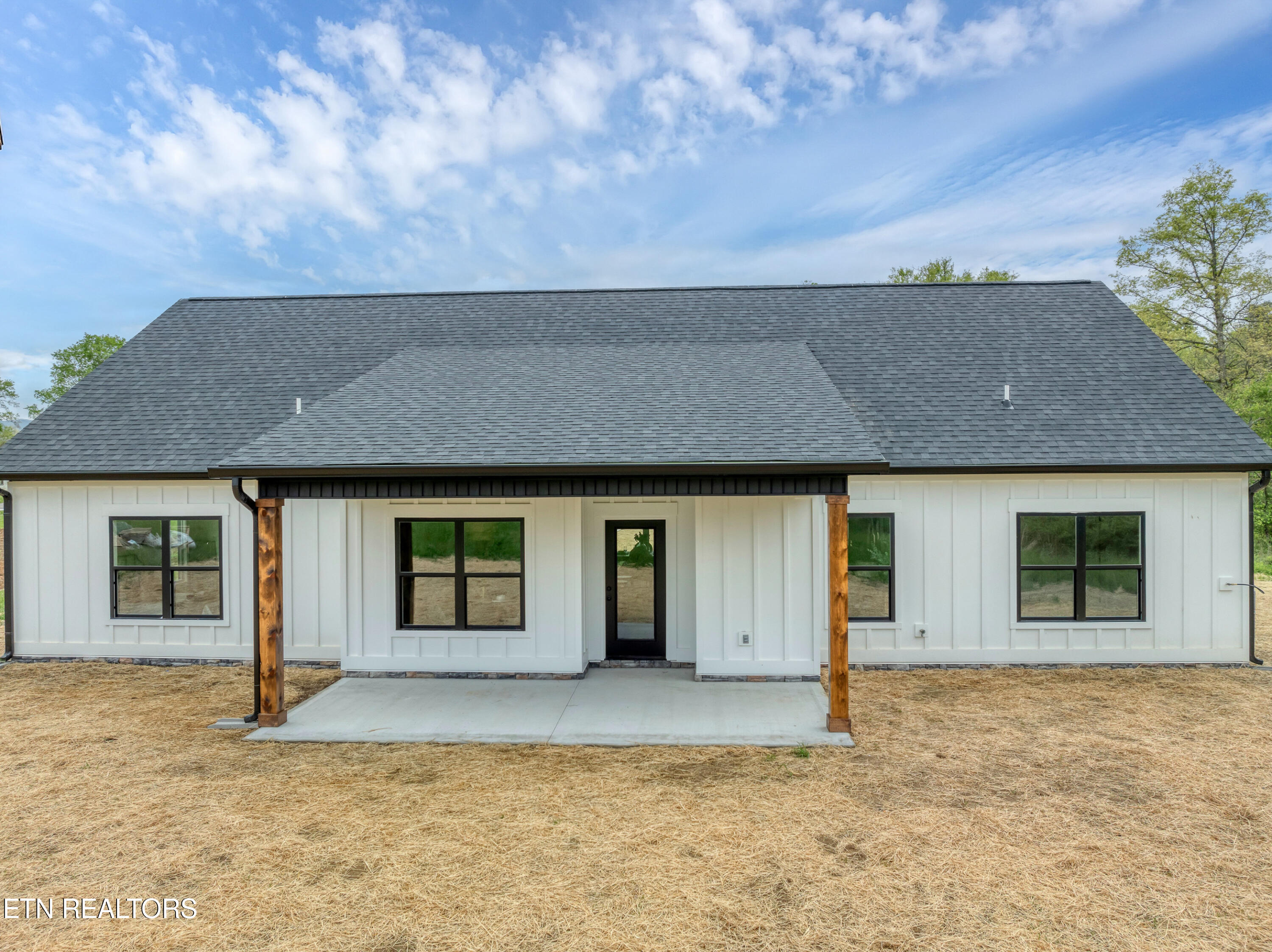 1734 Jeffries Hollow Road Seymour TN 37865