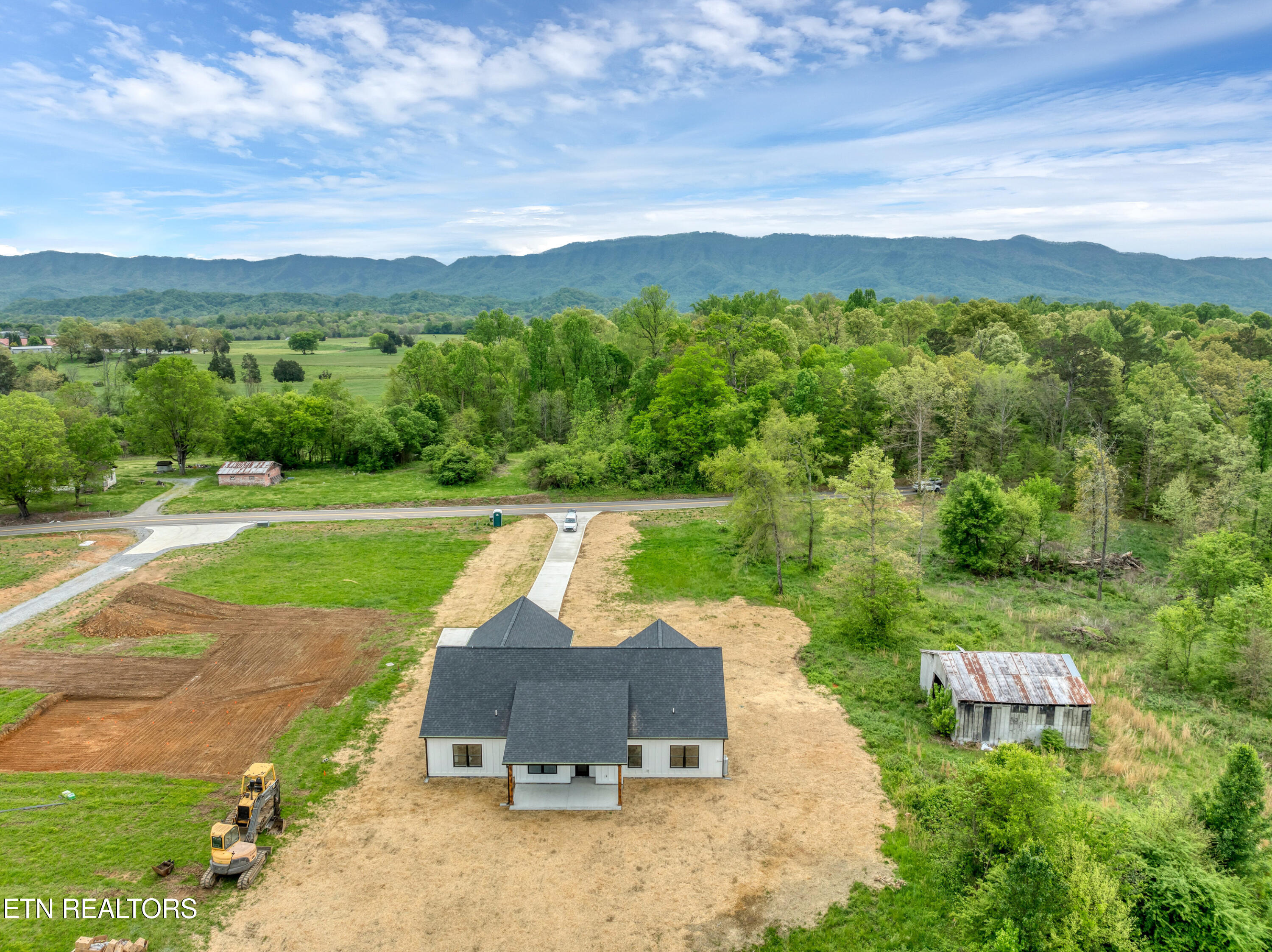 1734 Jeffries Hollow Road Seymour TN 37865