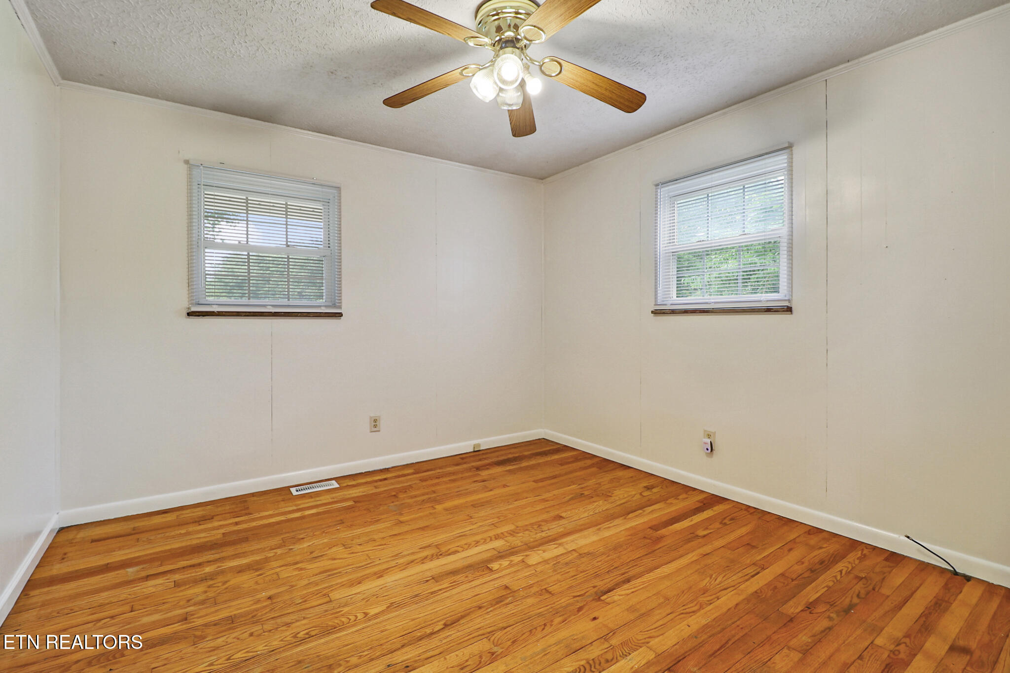 130 Shubert Street Kingston TN 37763