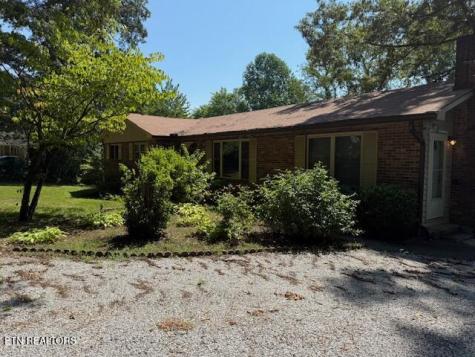 1516 Kathy Circle Kingston TN 37763