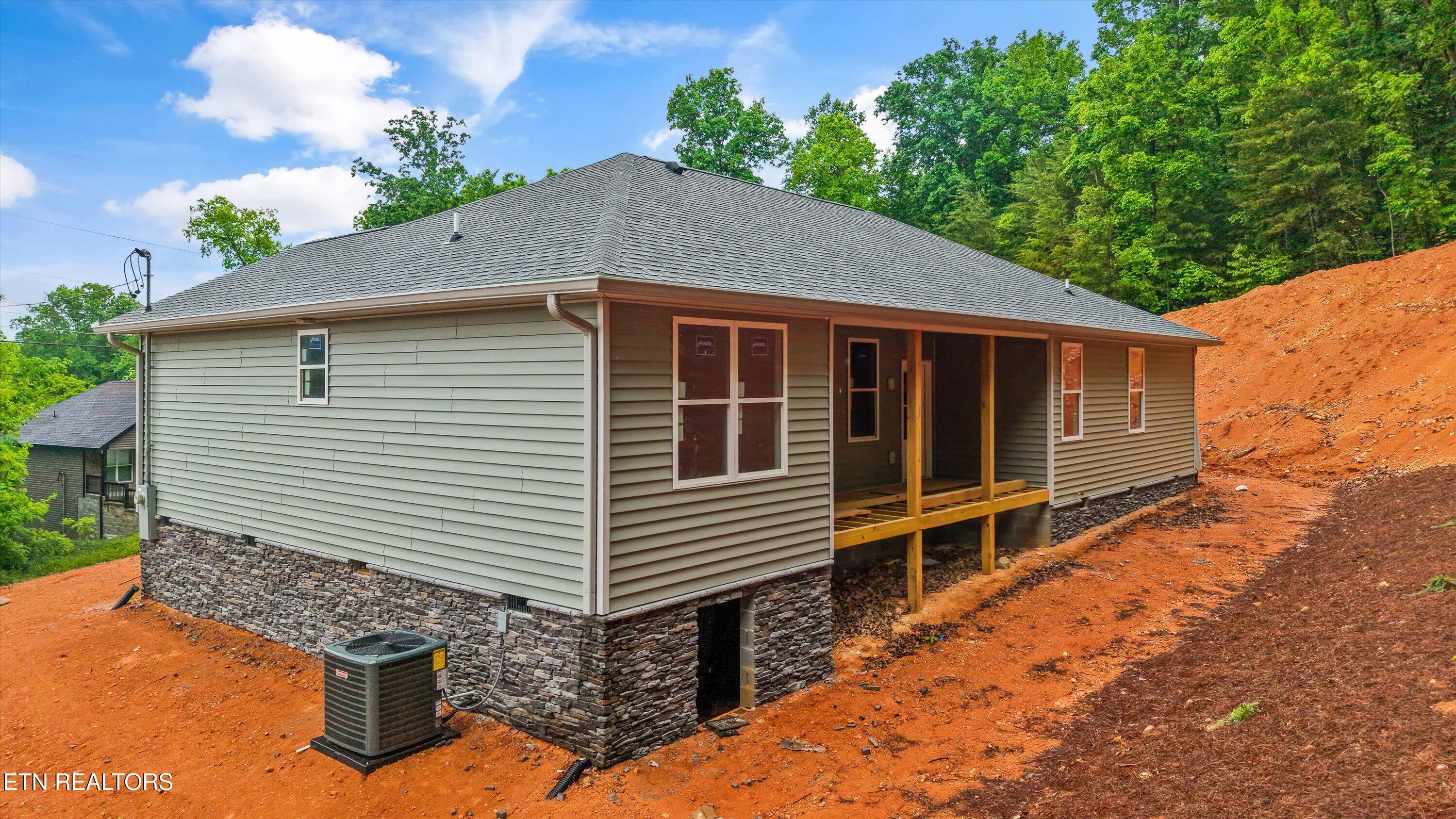 378 Signet Lane Maynardville TN 37807