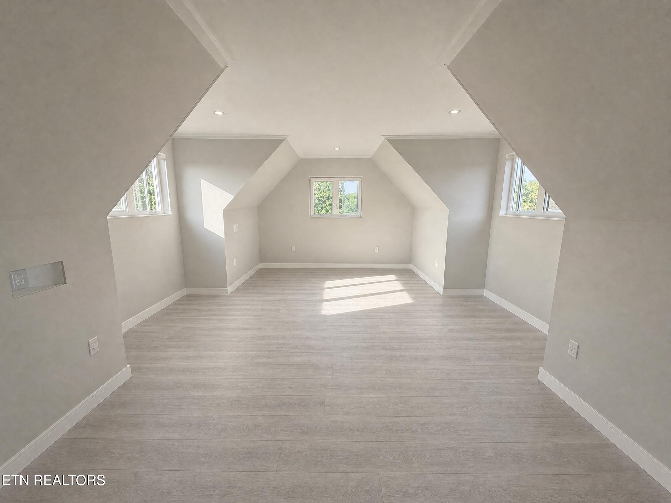 118 Big Oak Drive Dandridge TN 37725