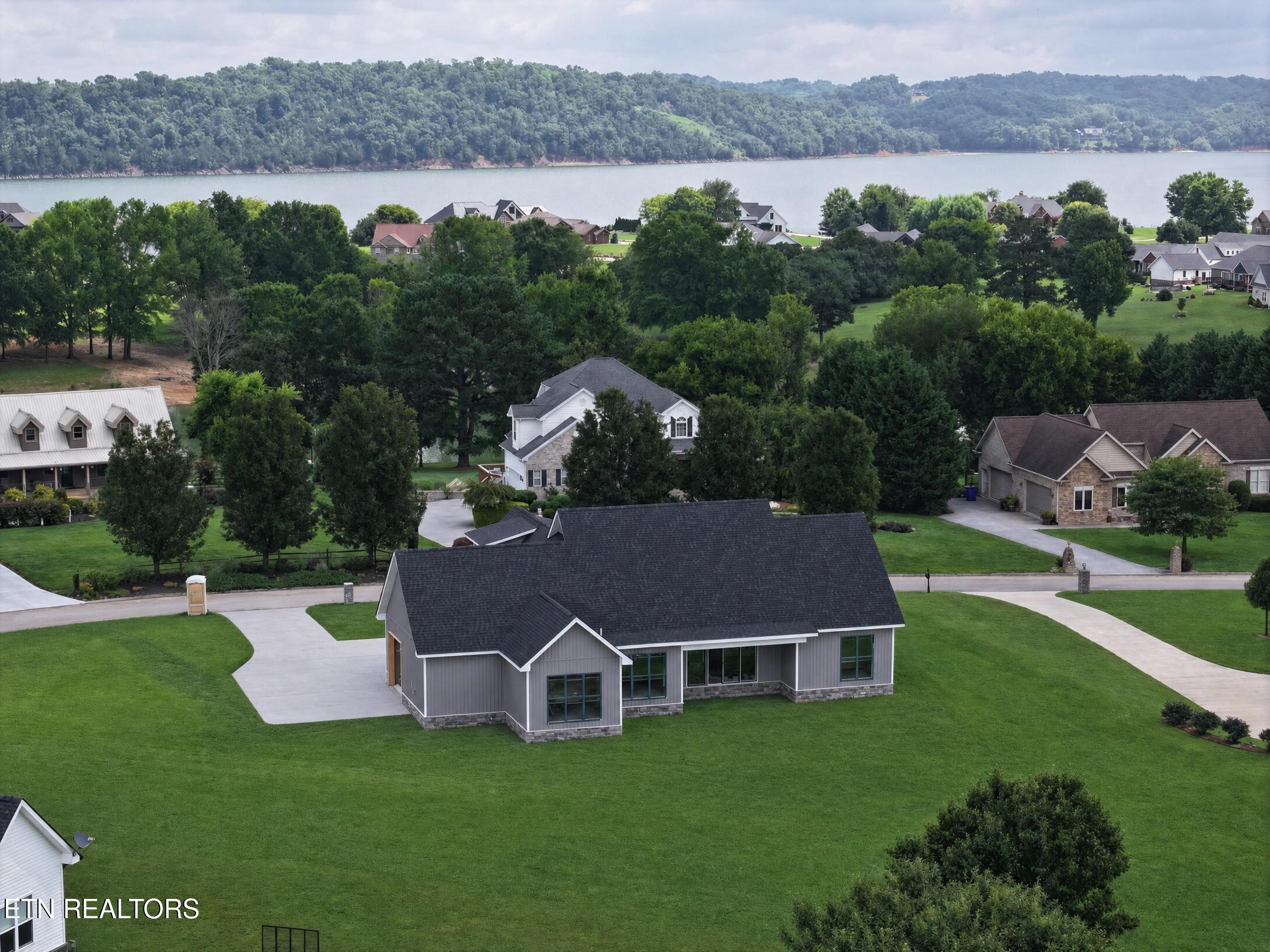 118 Big Oak Drive Dandridge TN 37725