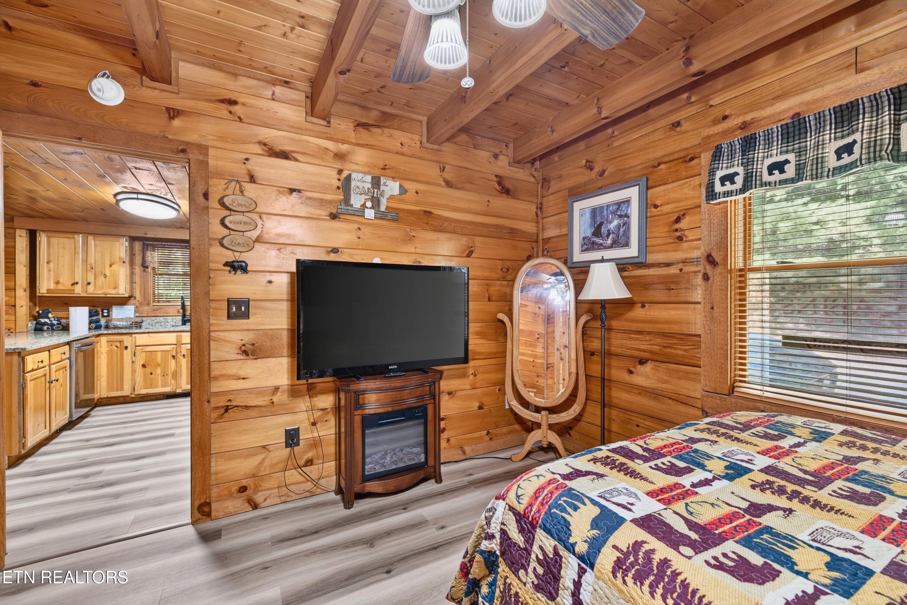 550 Wildwood Forest Way Sevierville TN 37876