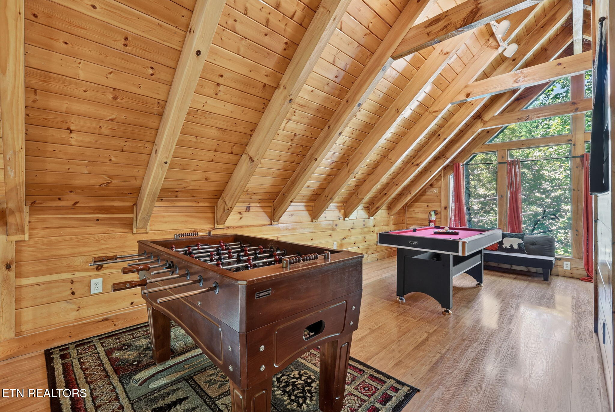 2029 Beach Front Drive Sevierville TN 37876