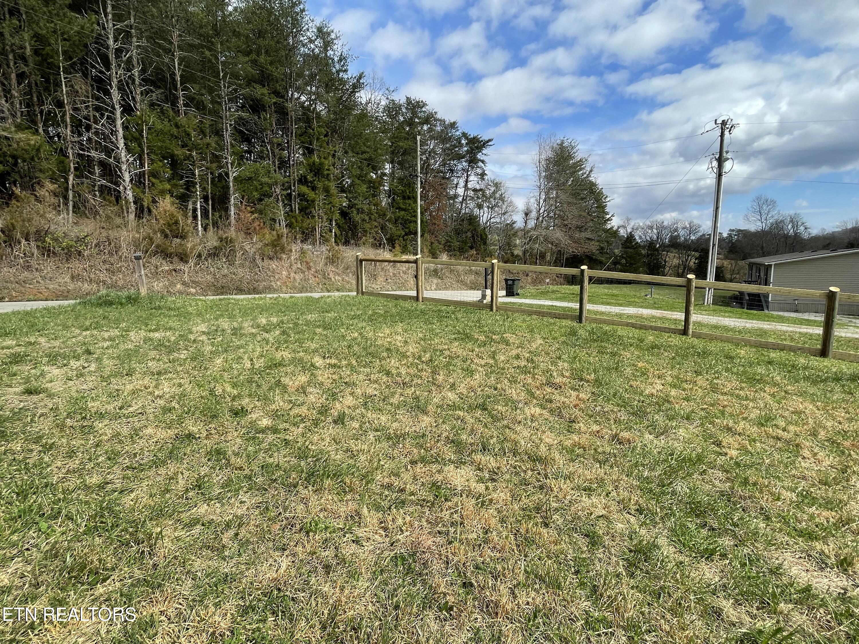 1064 Big Creek Road Madisonville TN 37354