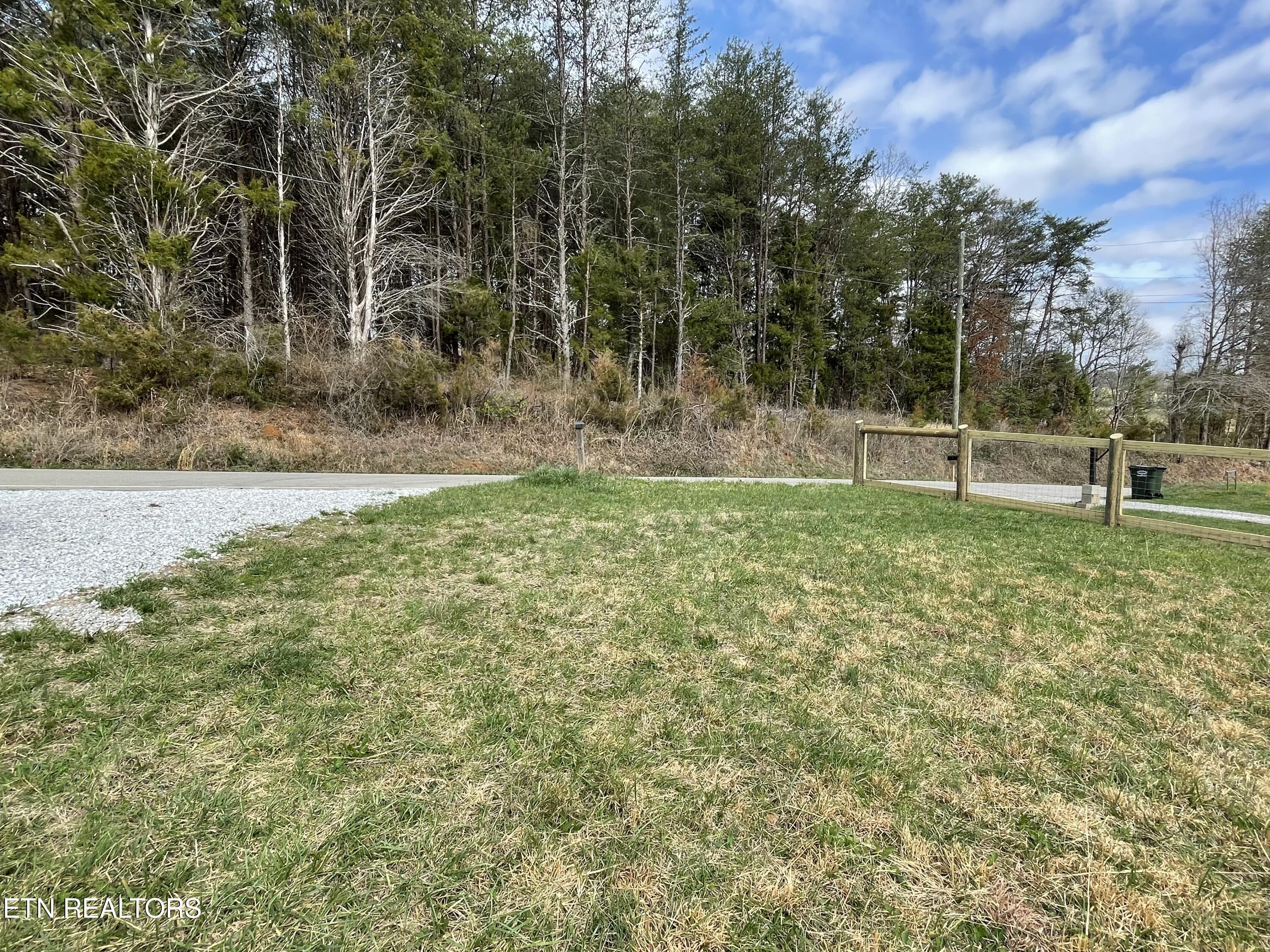 1064 Big Creek Road Madisonville TN 37354