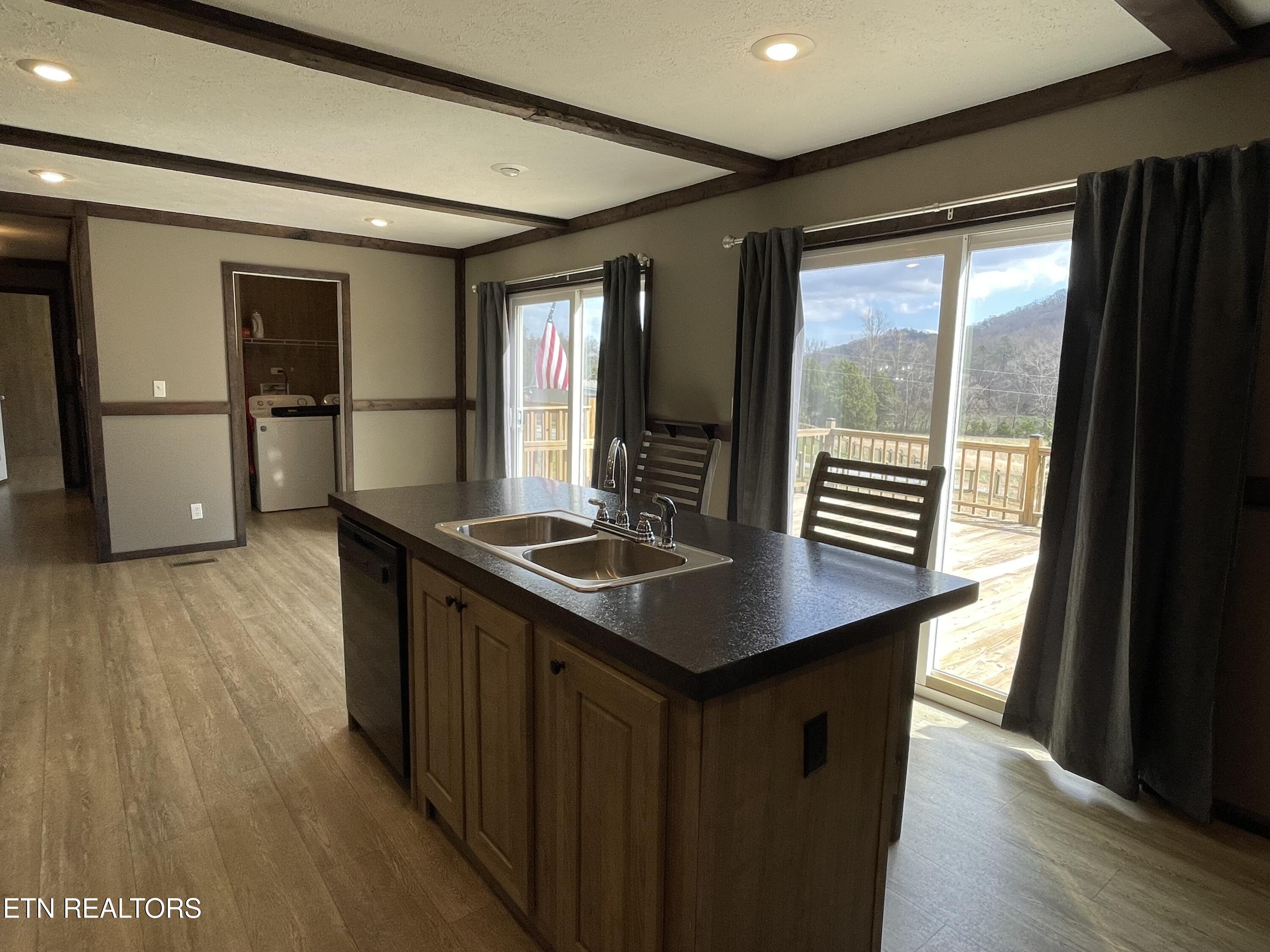 1064 Big Creek Road Madisonville TN 37354