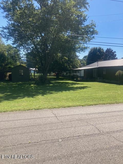 15 Pratt Street Pikeville TN 37367