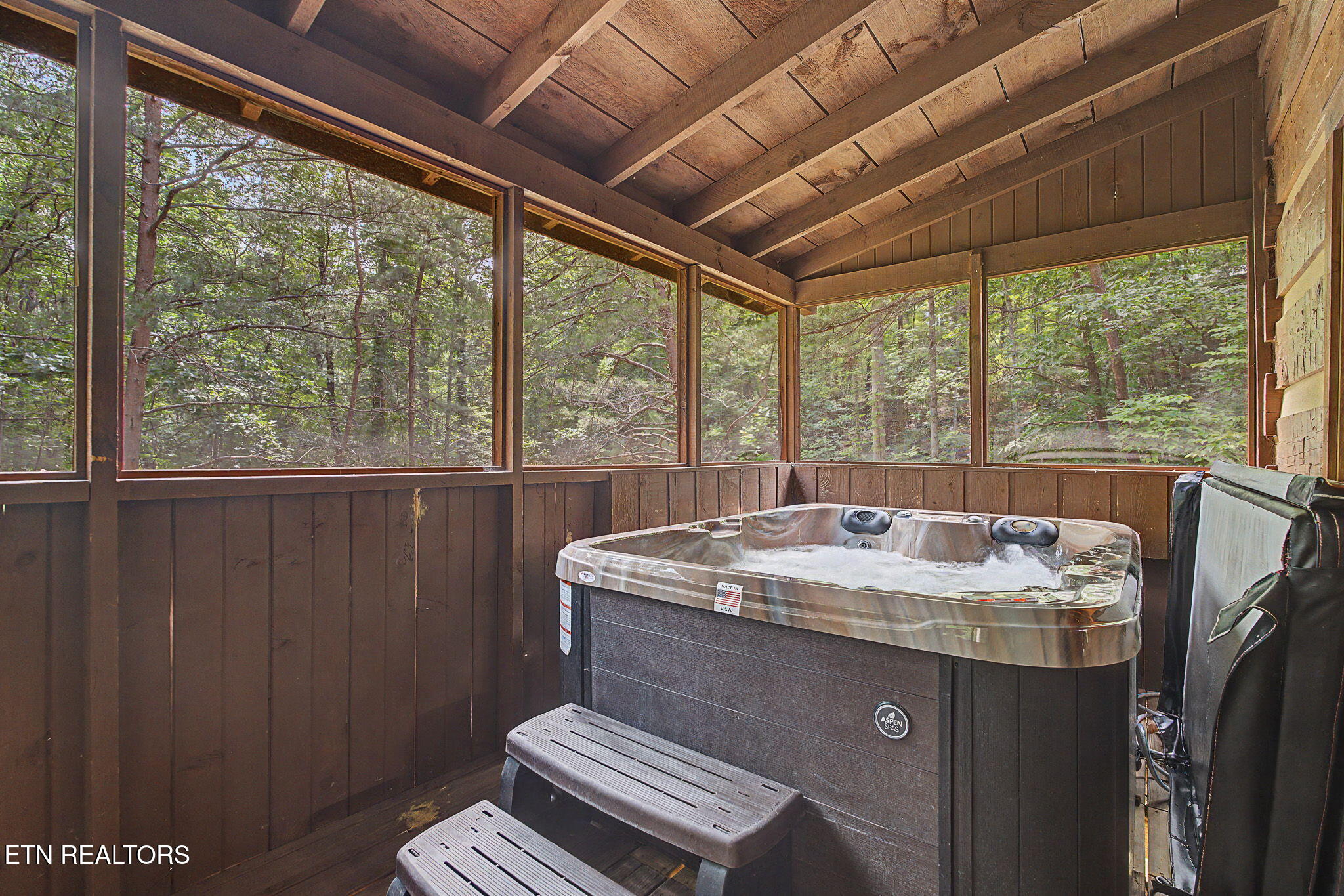 2323 Hidden Mountain Road Sevierville TN 37876
