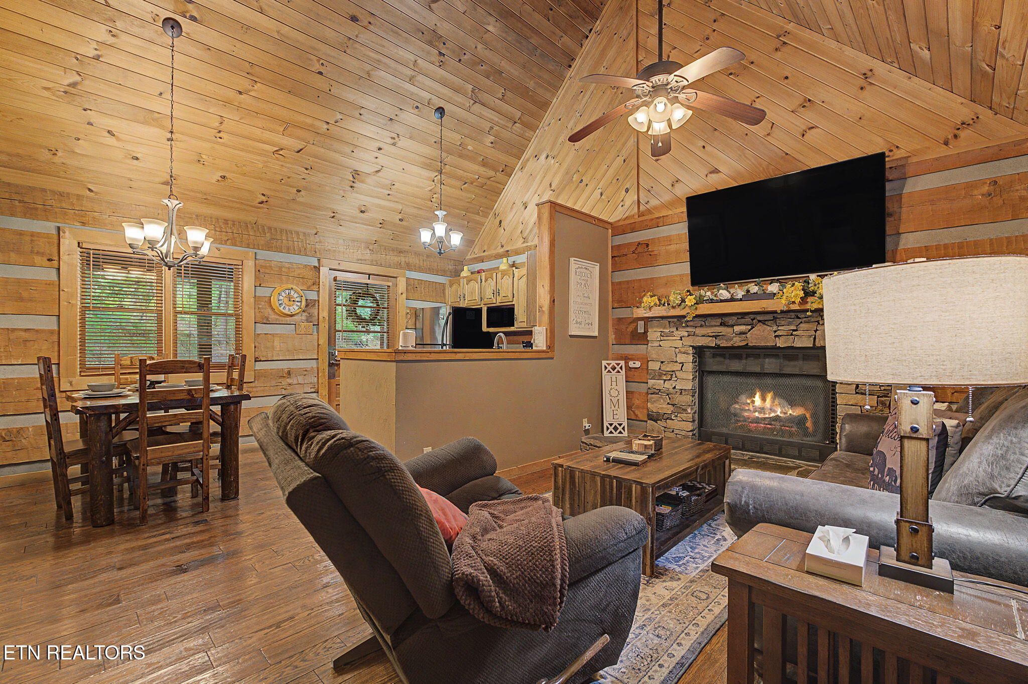 2323 Hidden Mountain Road Sevierville TN 37876
