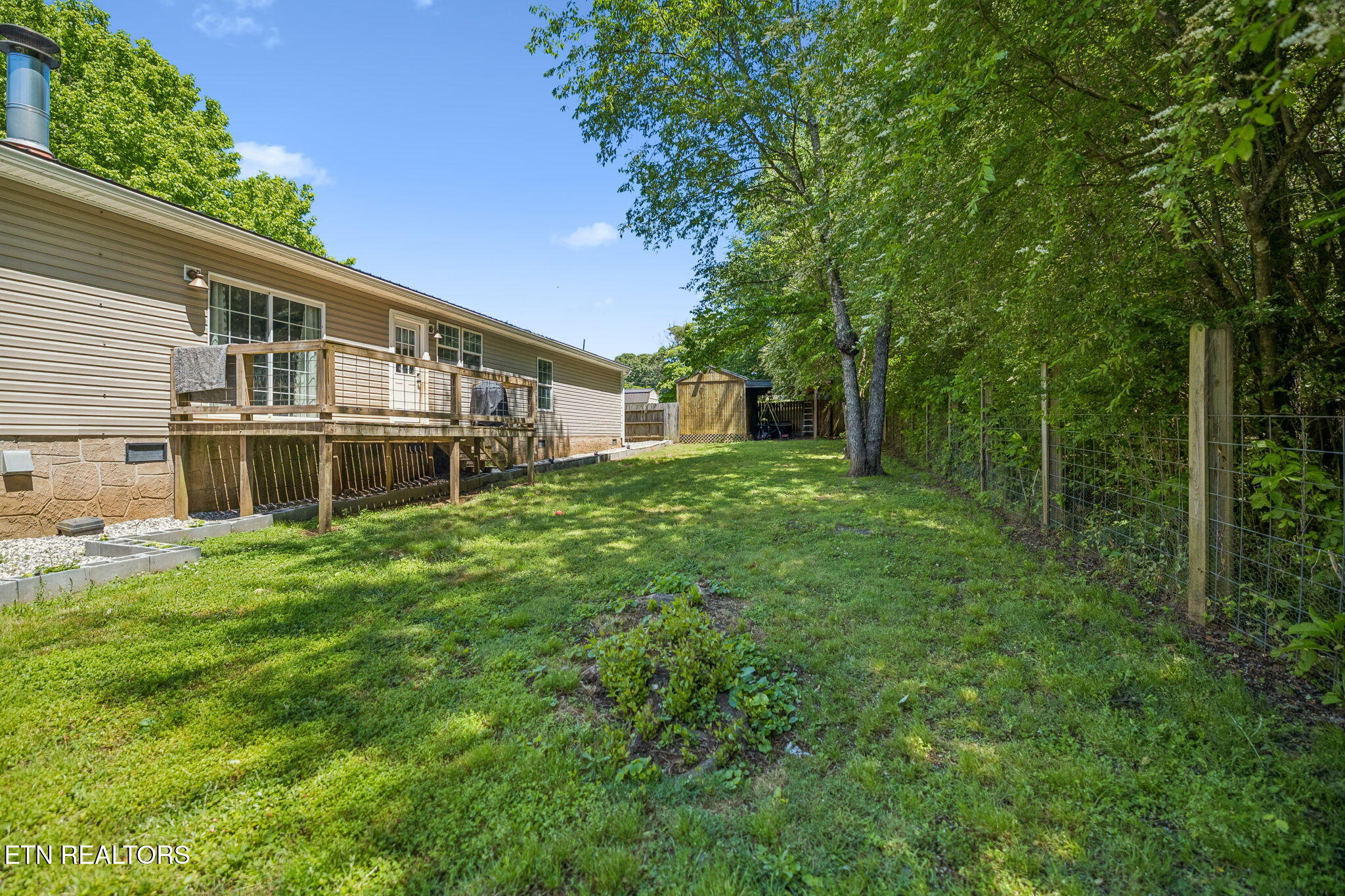 1153 Little Dogwood Road Kingston TN 37763