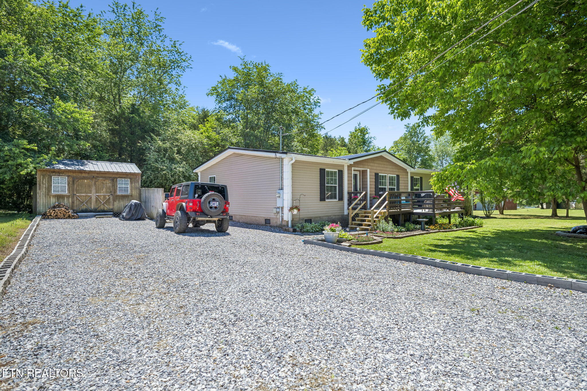 1153 Little Dogwood Road Kingston TN 37763