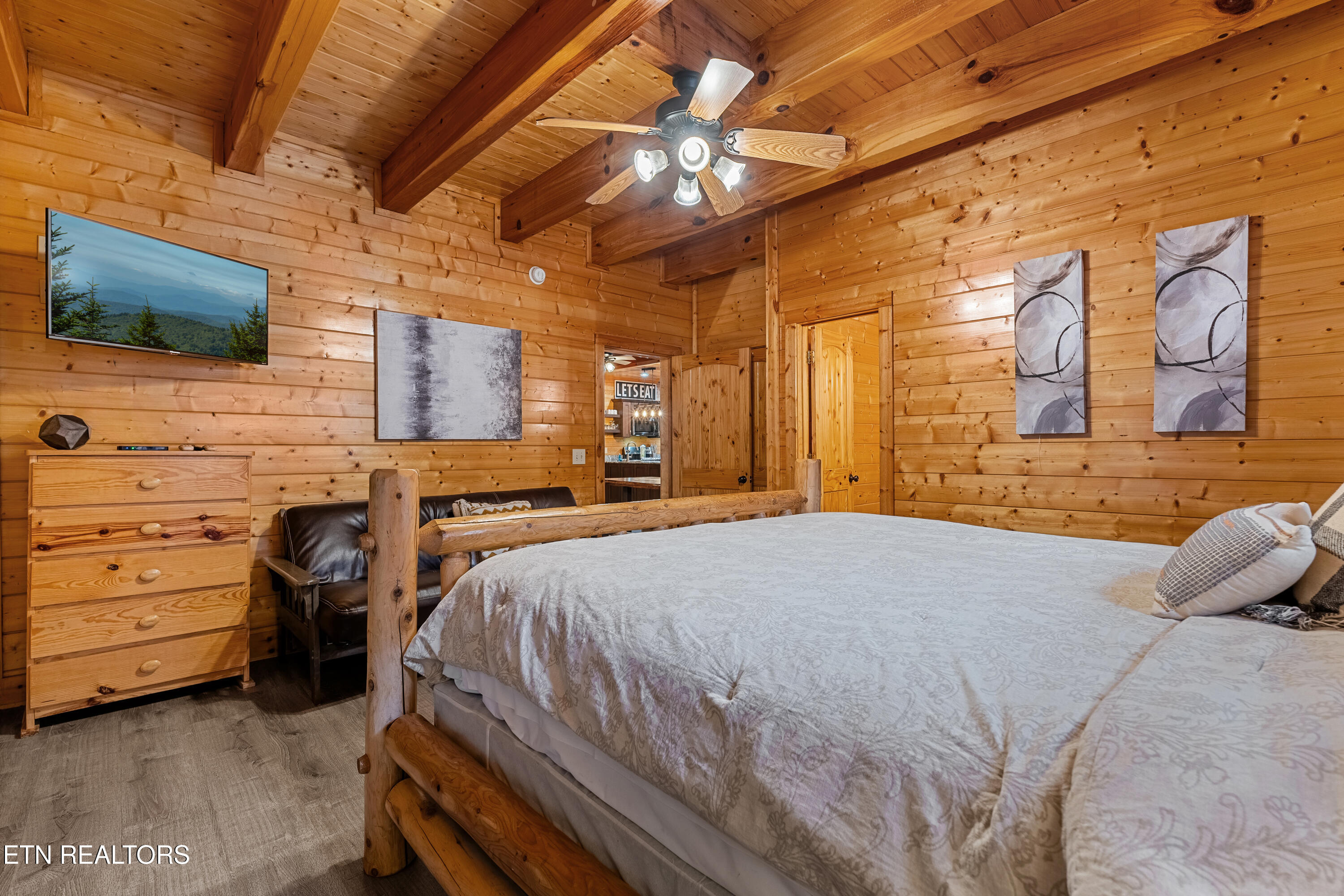 315 Caney Creek Road Pigeon Forge TN 37863