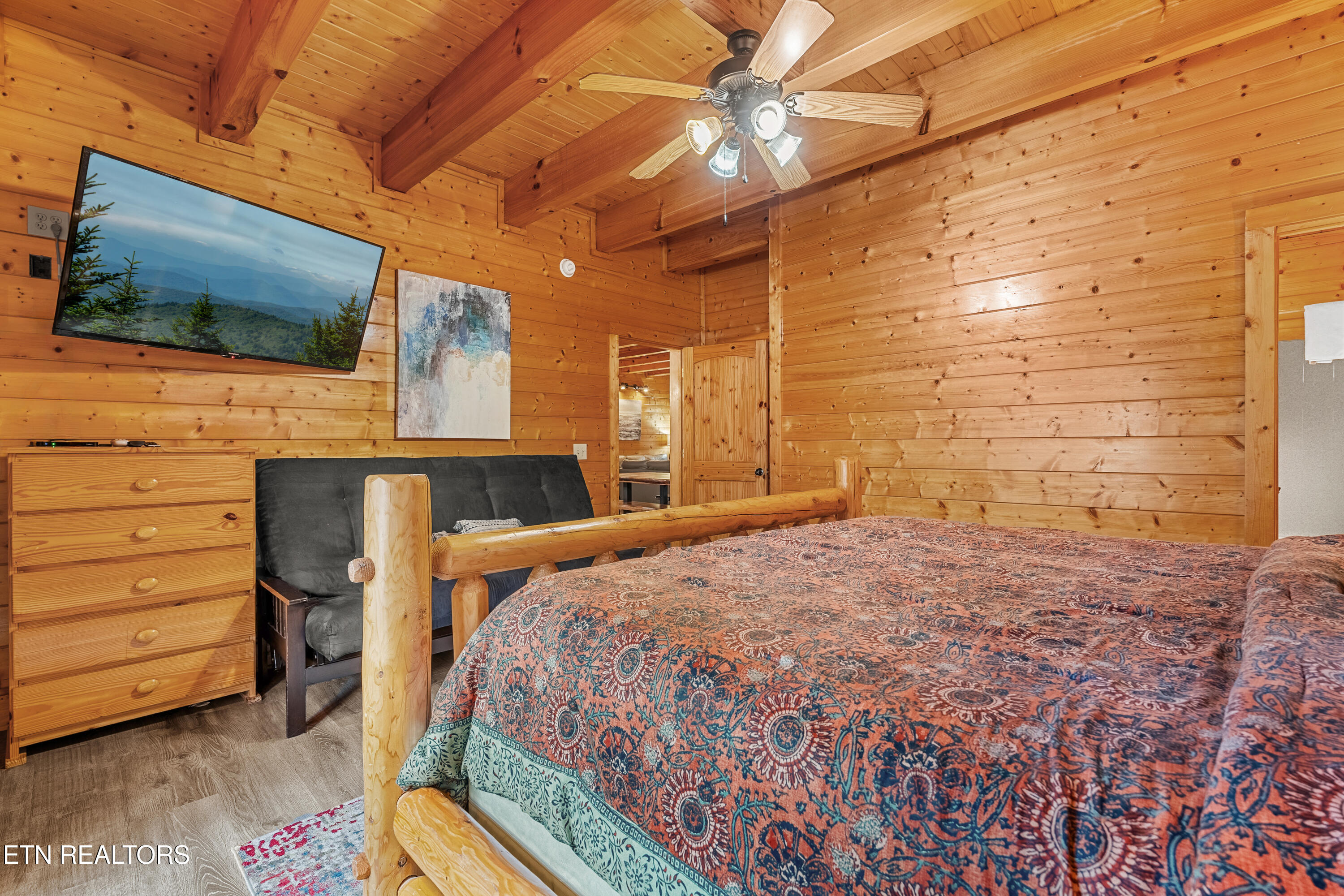 315 Caney Creek Road Pigeon Forge TN 37863