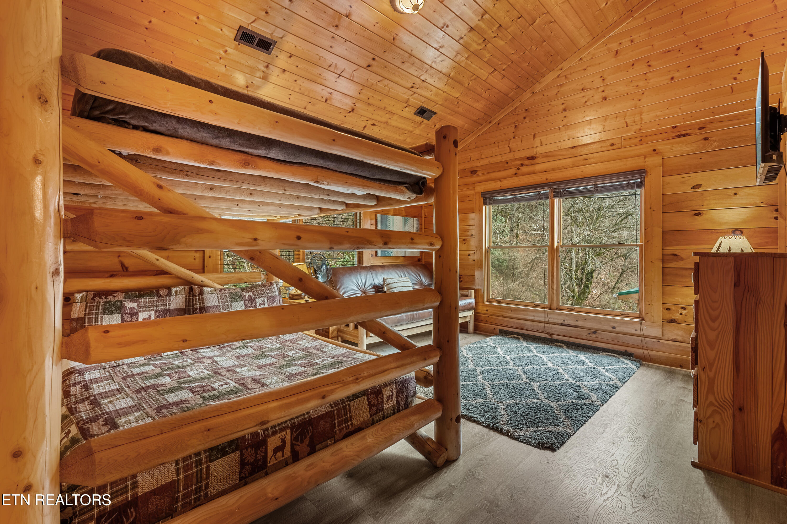 315 Caney Creek Road Pigeon Forge TN 37863
