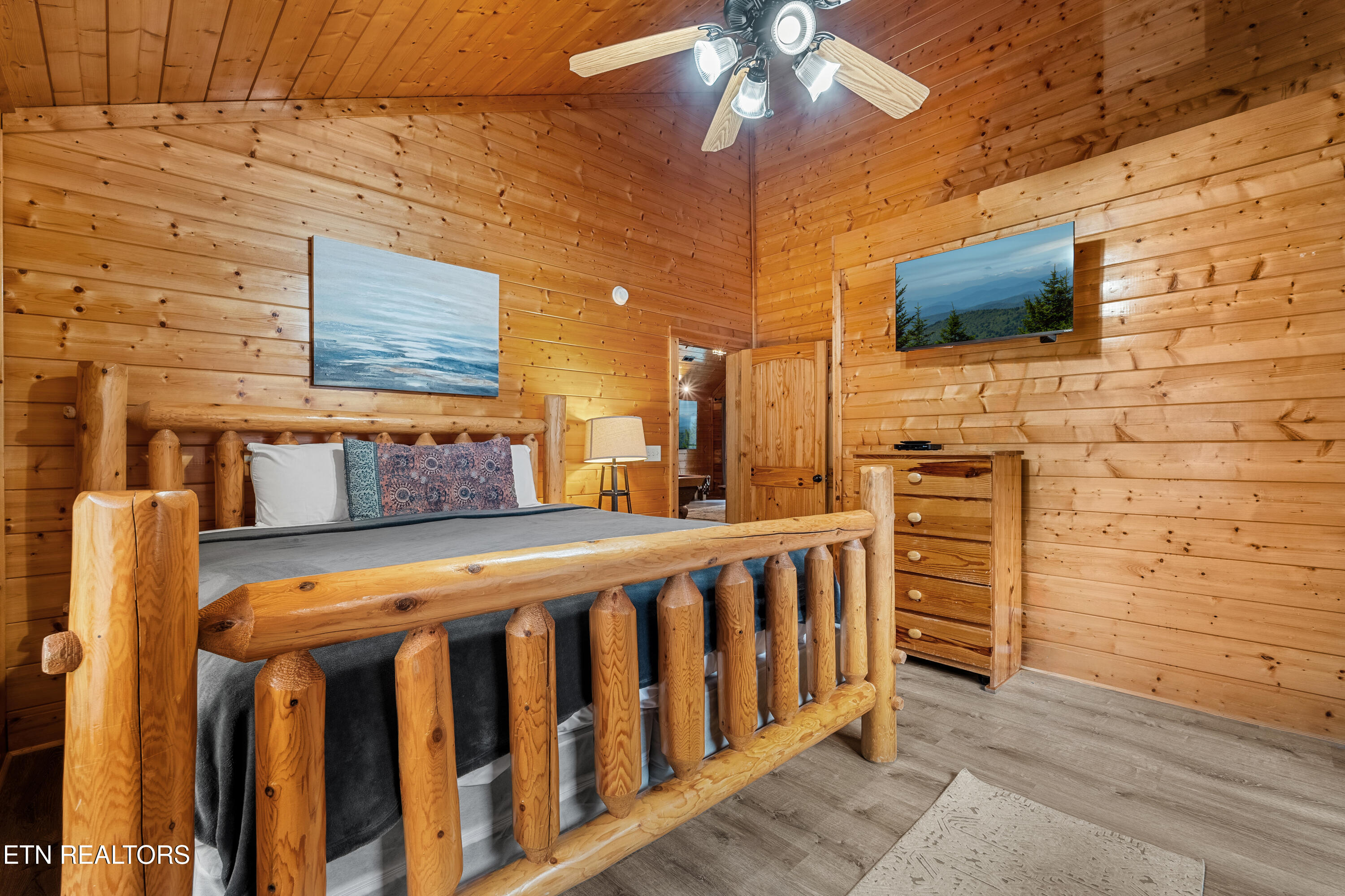 315 Caney Creek Road Pigeon Forge TN 37863