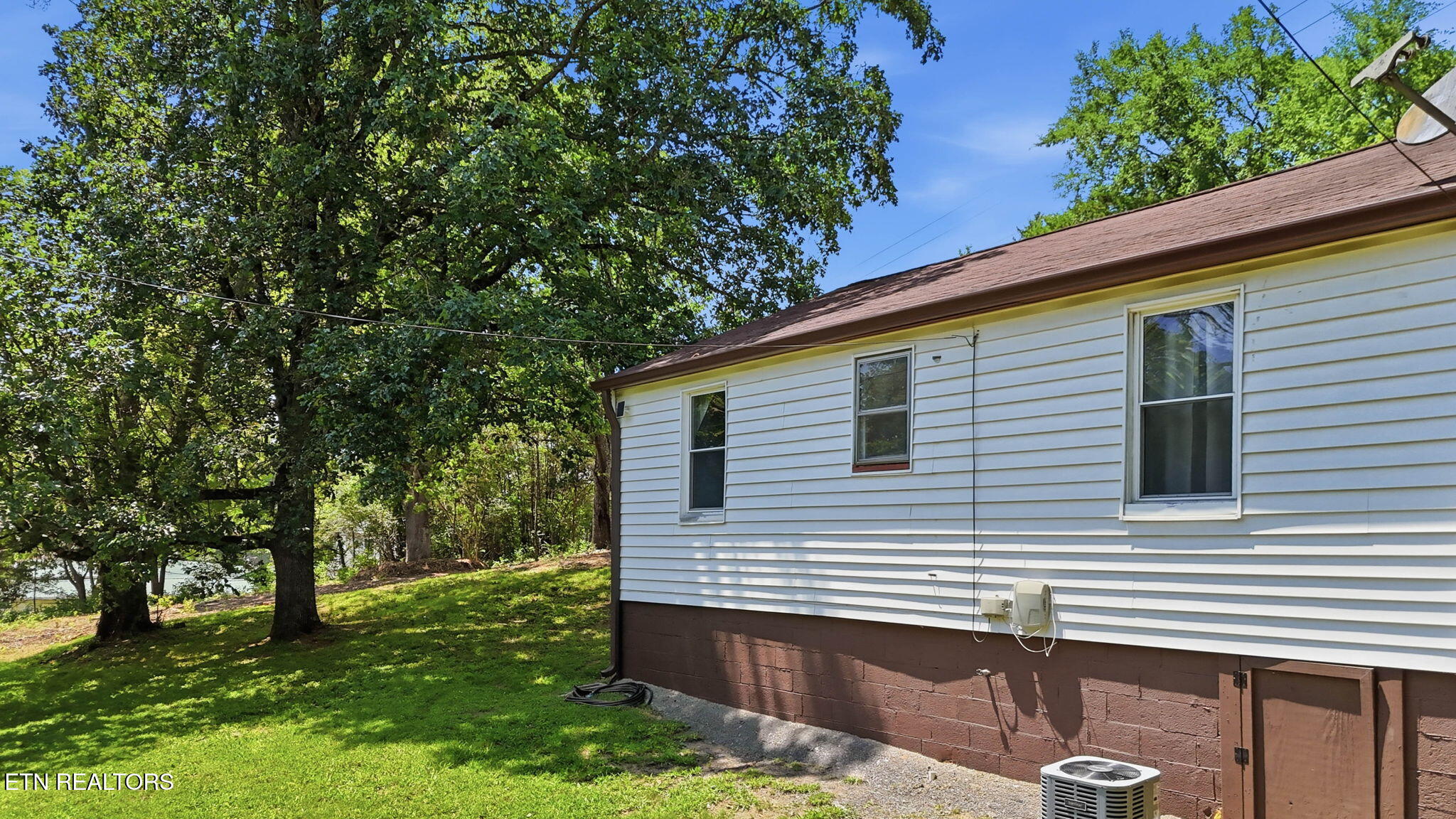 6936 N Ruggles Ferry Pike Knoxville TN 37924