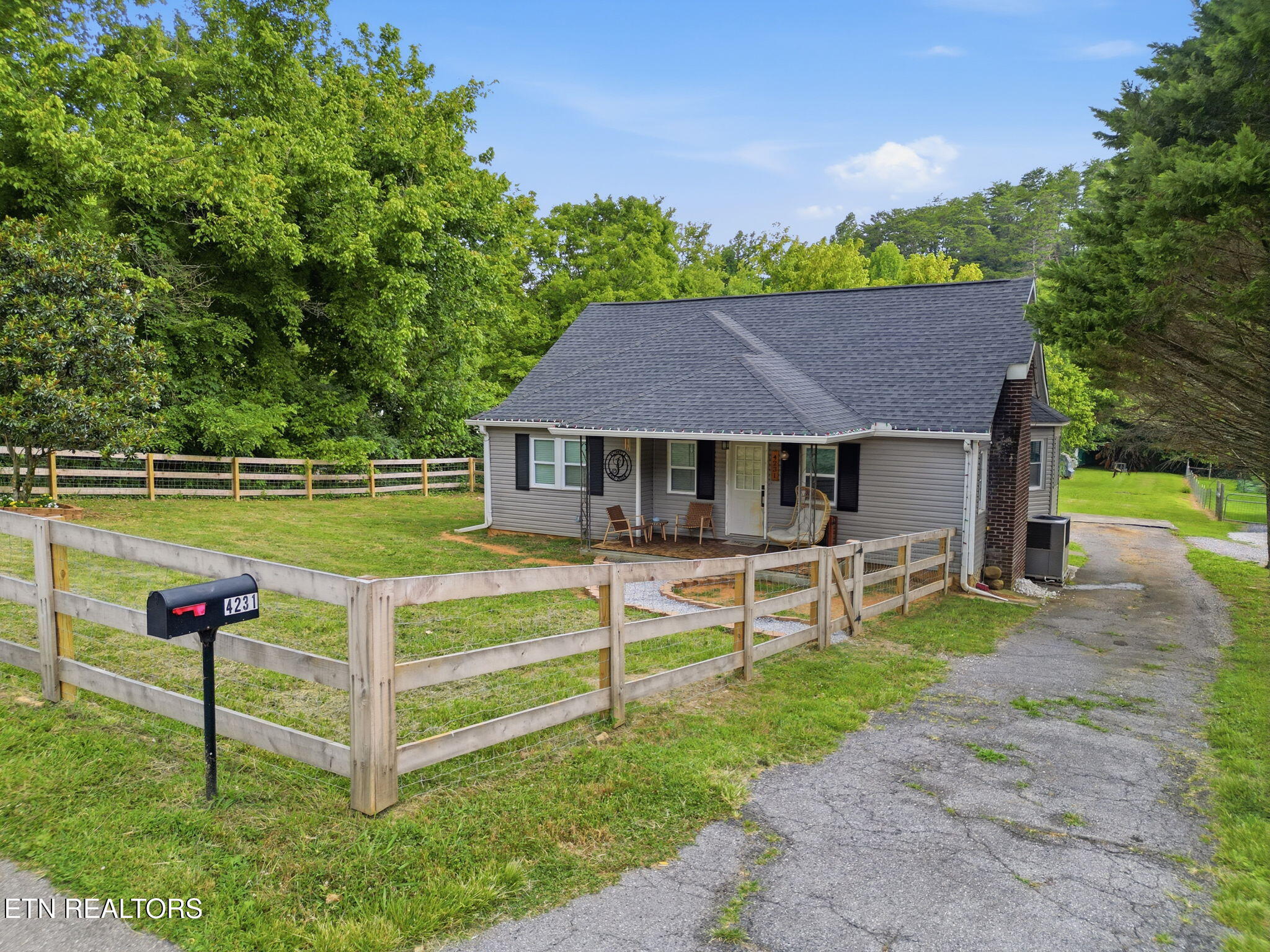 4231 Rocky Branch Road Walland TN 37886