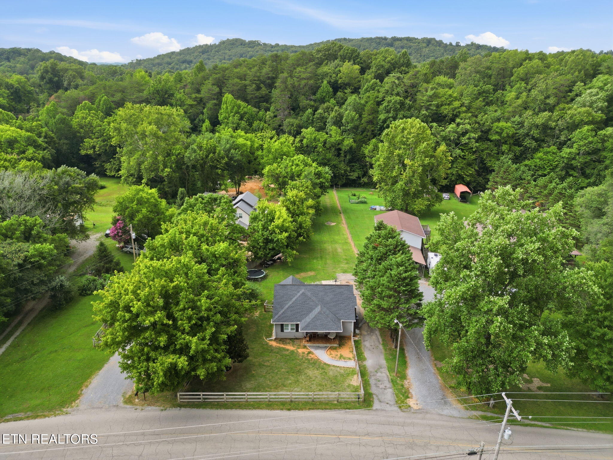 4231 Rocky Branch Road Walland TN 37886