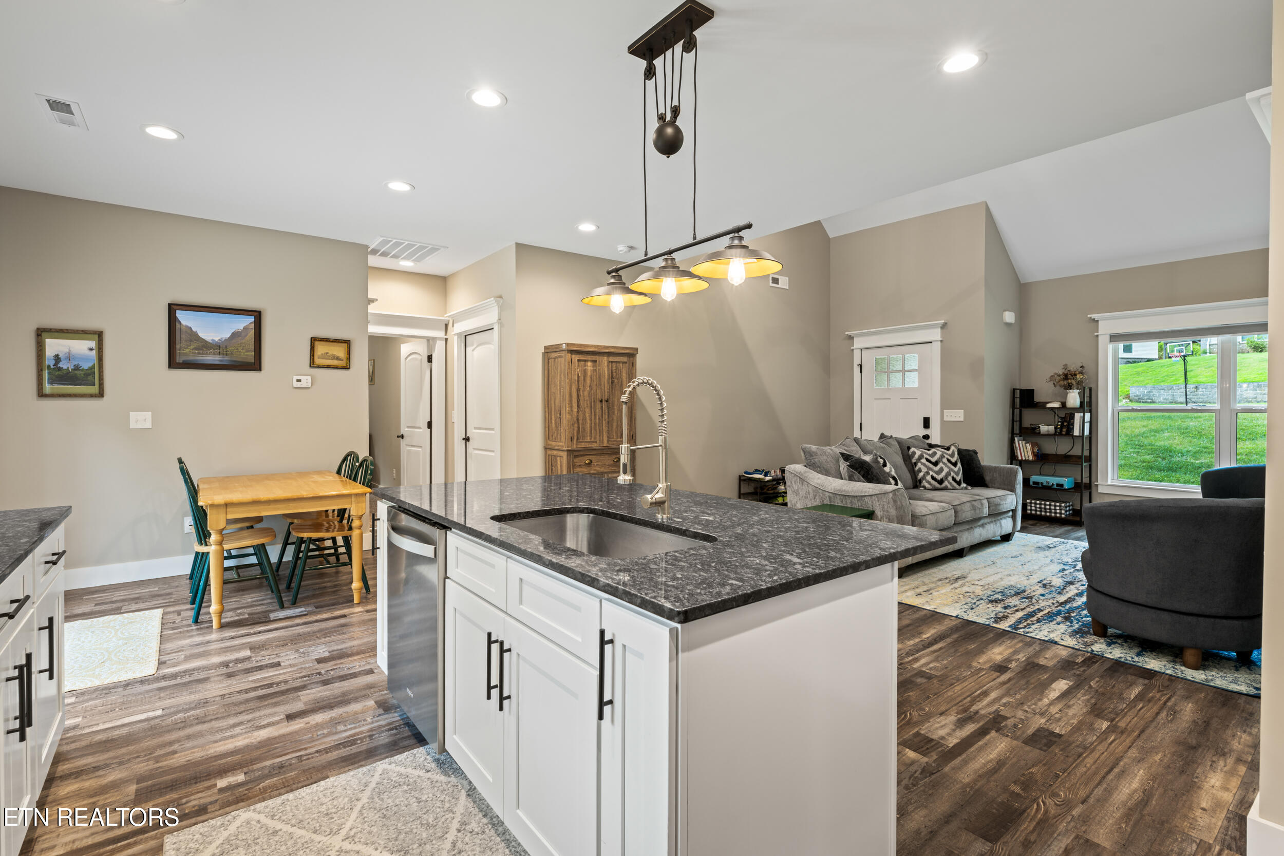 538 Robinson Trail Loudon TN 37774