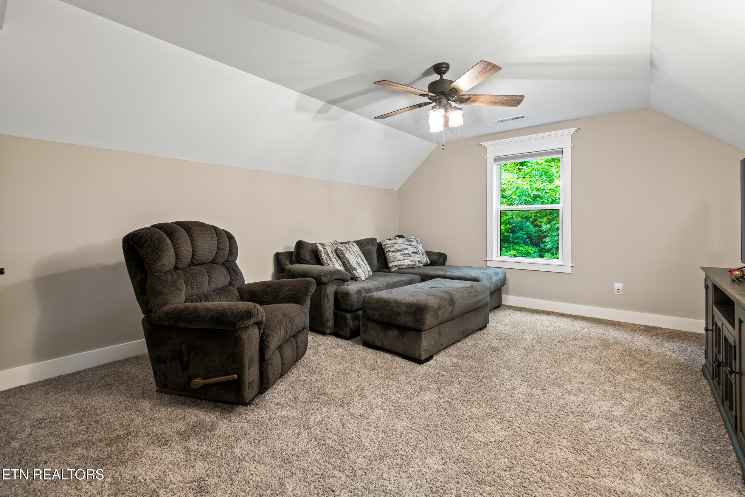 538 Robinson Trail Loudon TN 37774