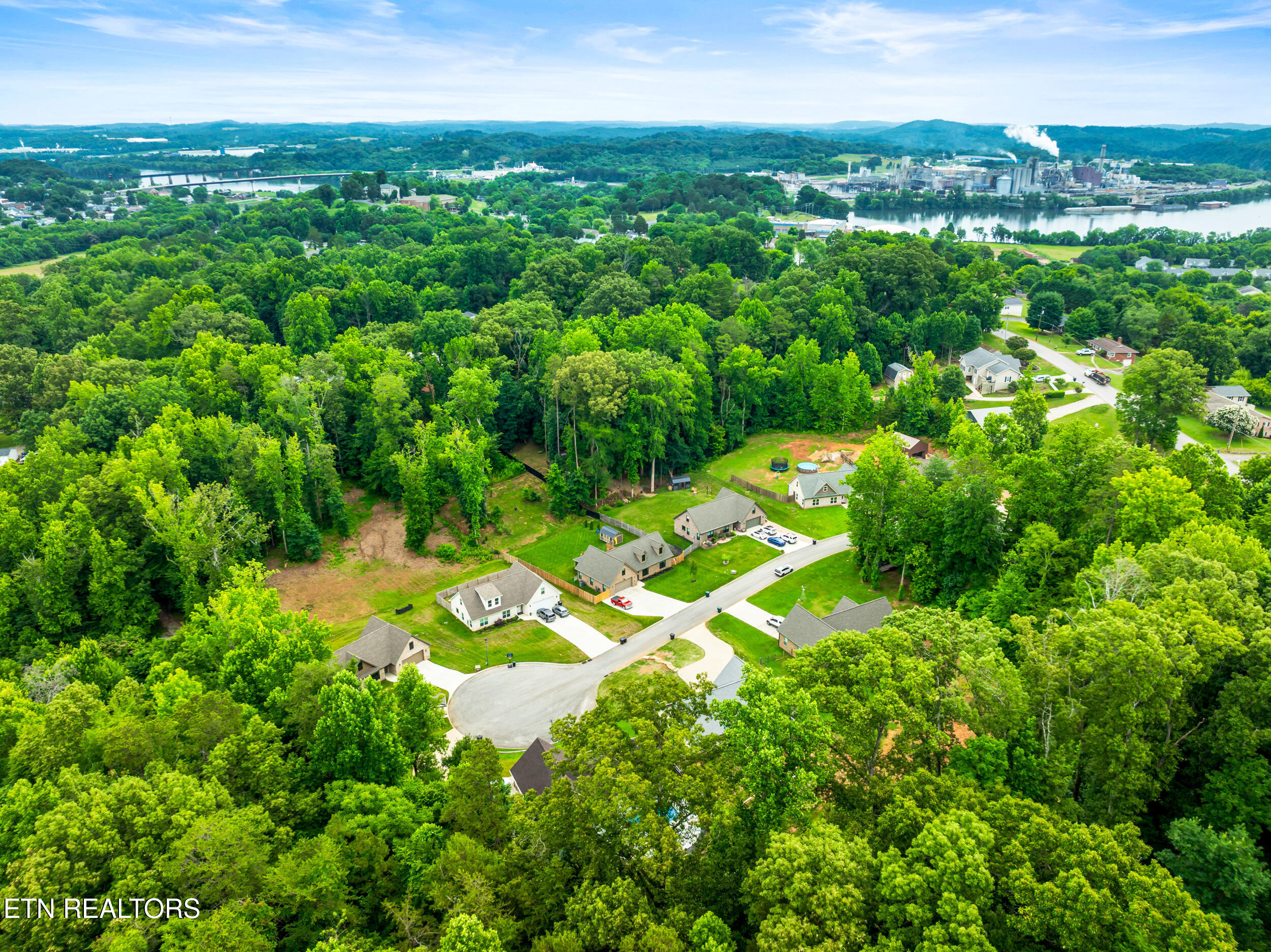 538 Robinson Trail Loudon TN 37774