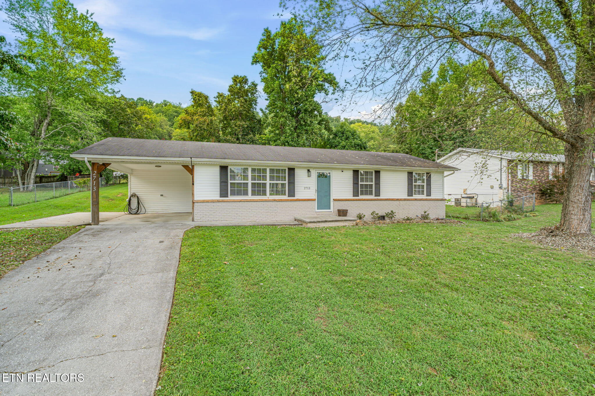 2713 Mynatt Road Knoxville TN 37918