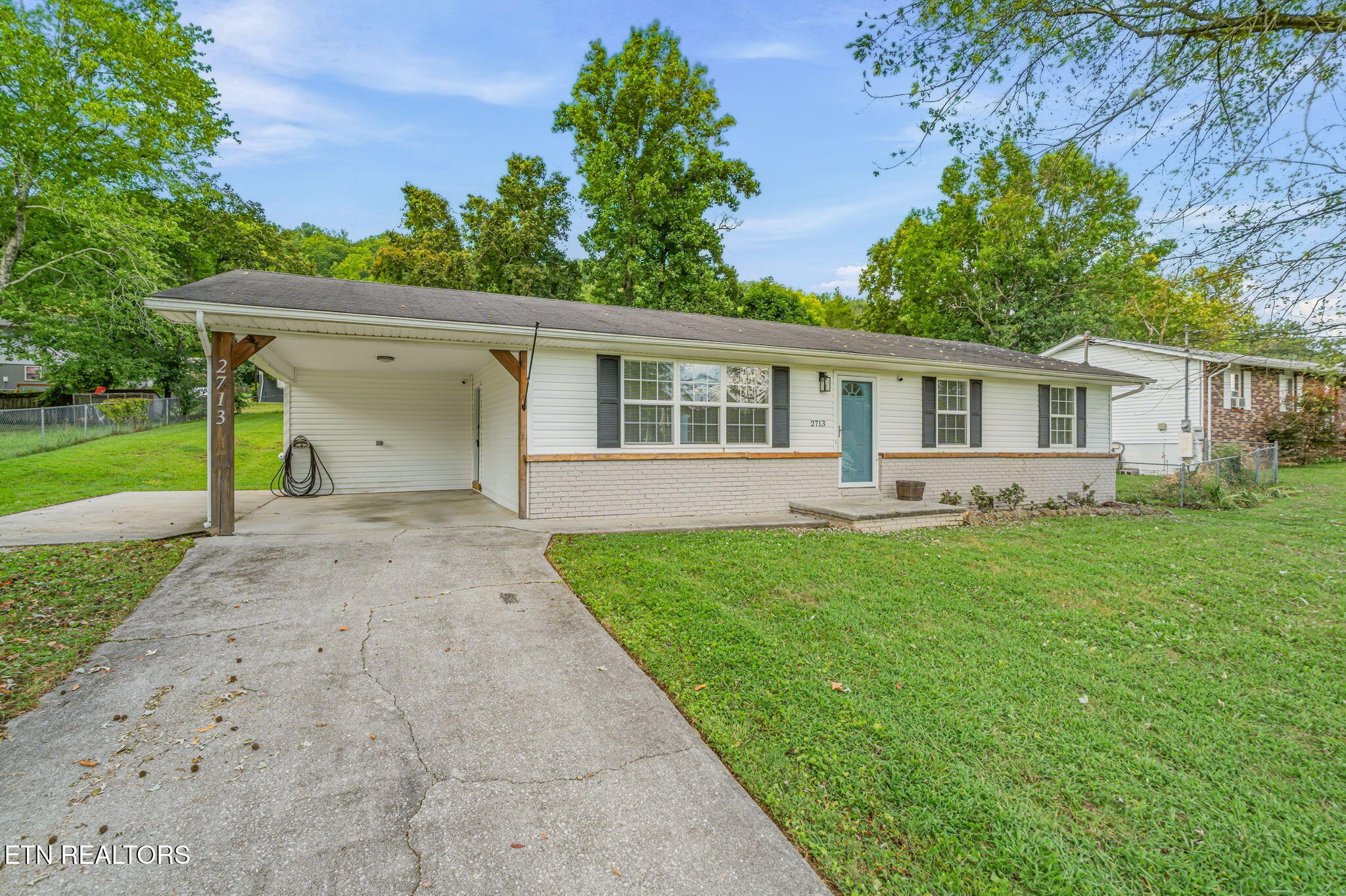 2713 Mynatt Road Knoxville TN 37918
